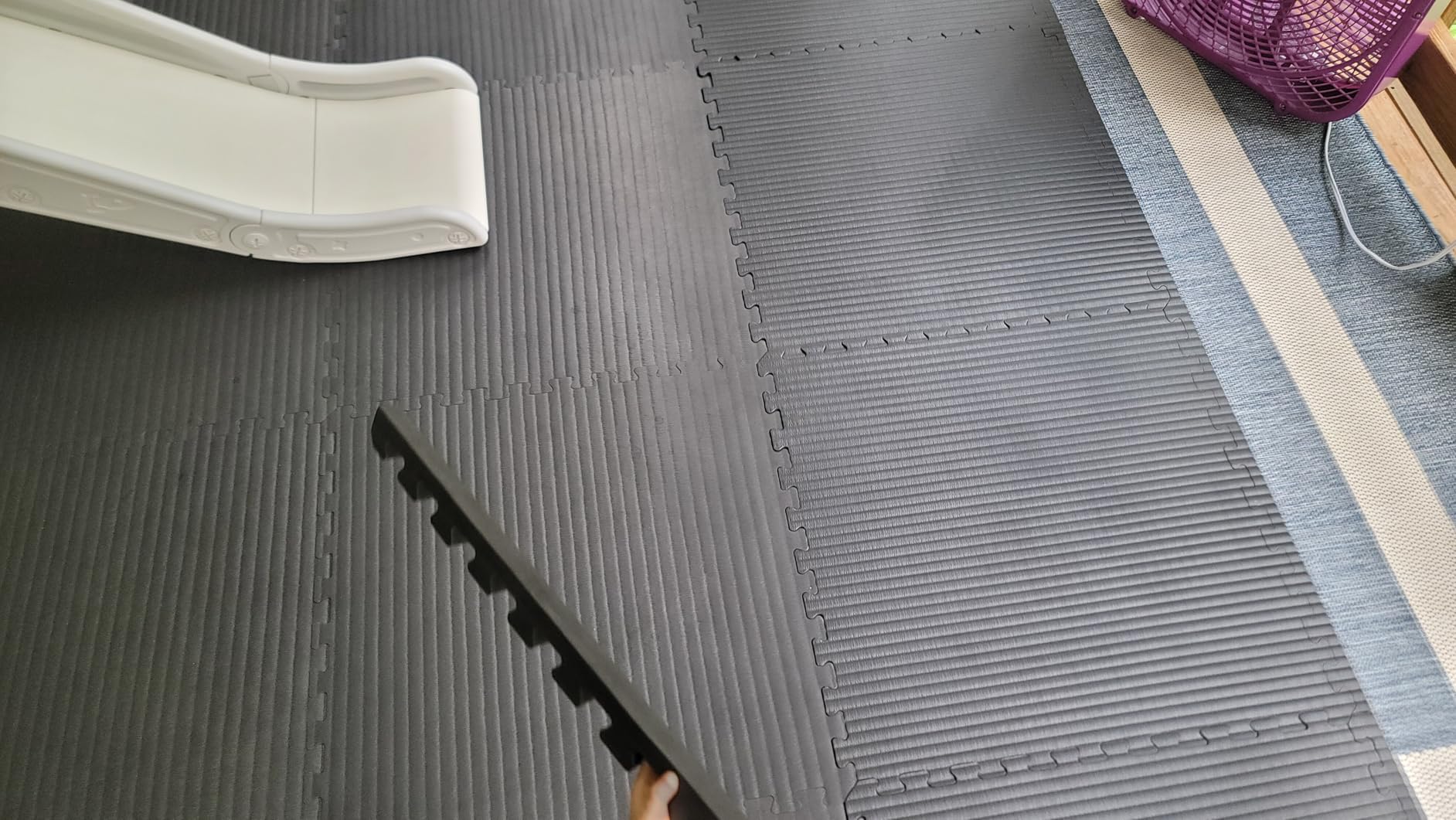 We Sell Mats 3/4 Inch Thick Martial Arts EVA Foam Exercise Mat, Tatami Pattern, Interlocking Floor Tiles for Home Gym, MMA, Anti-Fatigue Mats, 24 in x 24 in customer photo 1
