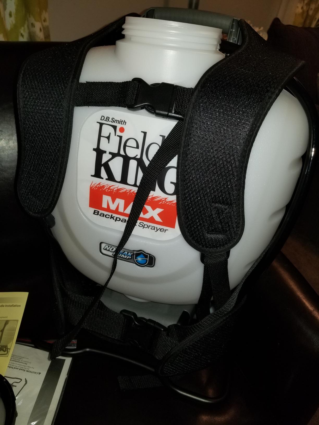 Field King Max 190348 Backpack Sprayer for Professionals Applying Herbicides customer photo 1