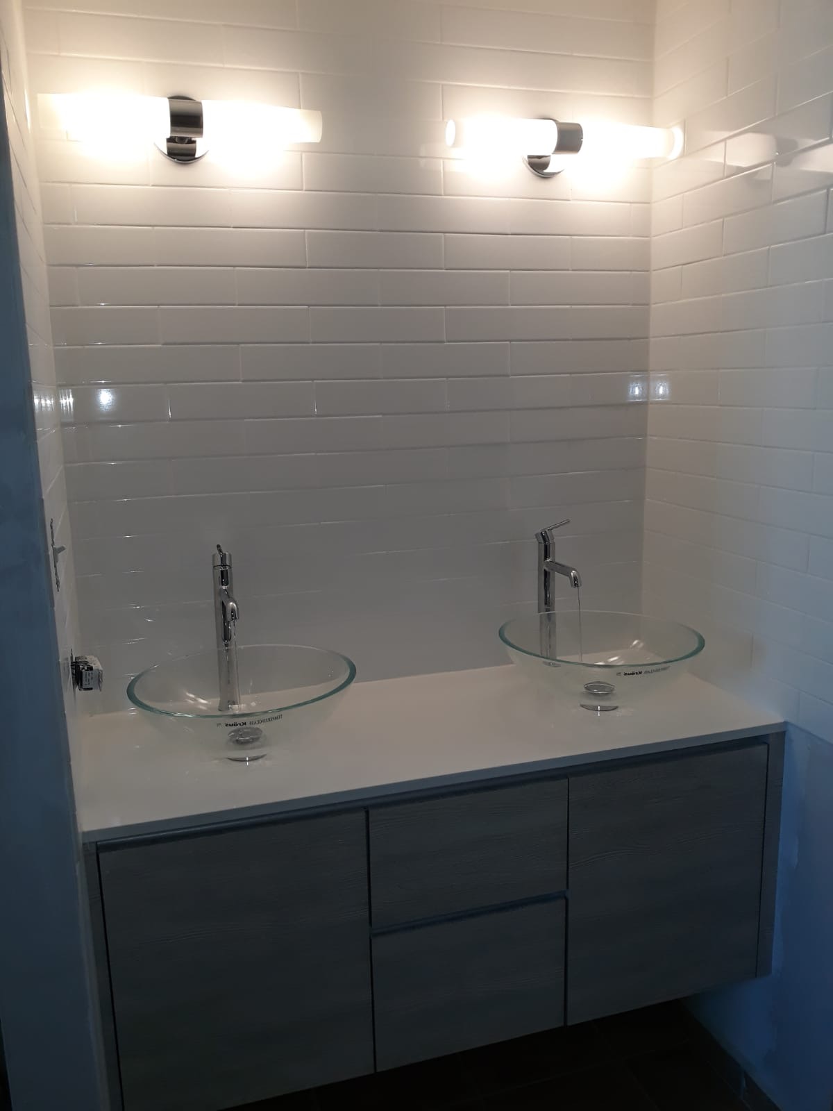 KRAUS Round Crystal Clear Glass Vessel Bathroom Sink, 16 1/2 inch GV-100 customer photo 1