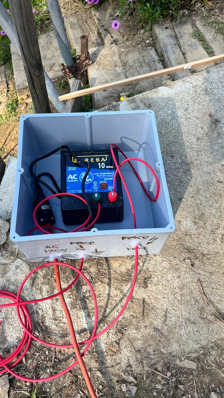 Zareba 10 Mile AC Powered Low Impedance Fence Charger, 0.5 Joule Output | Plug-In Electric Fence Energizer for Cattle, Horses, Pigs, Goats, Livestock, Temporary Cattle Fence Charger, EAC10M-Z customer photo 1