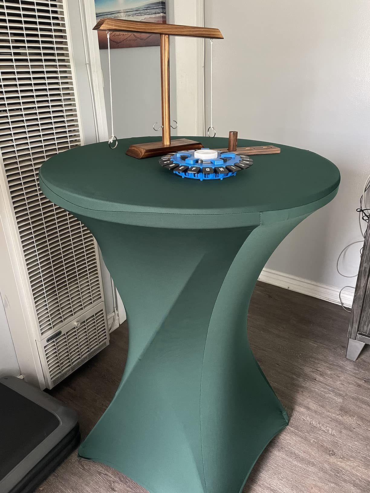 Flash Furniture 2.63 ft Plastic Round Folding Bar Table, Granite White customer photo 2