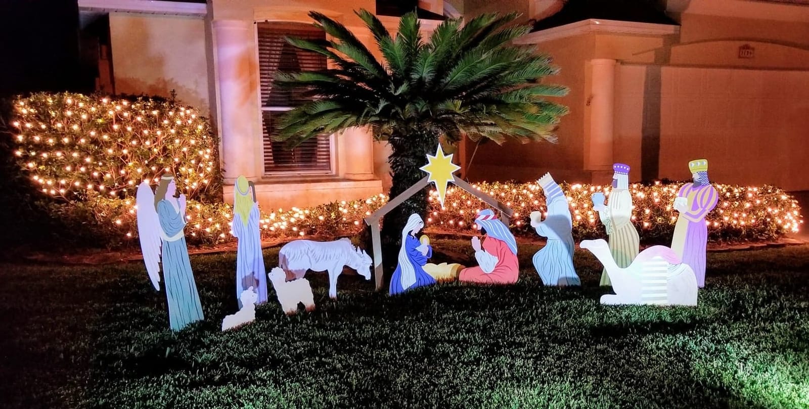 Holy Family Nativity Scene - 3 Weatherproof Nativity Set Figures for Outdoor Christmas Decoration - Easy to Assemble & Store - Standard, White customer photo 1