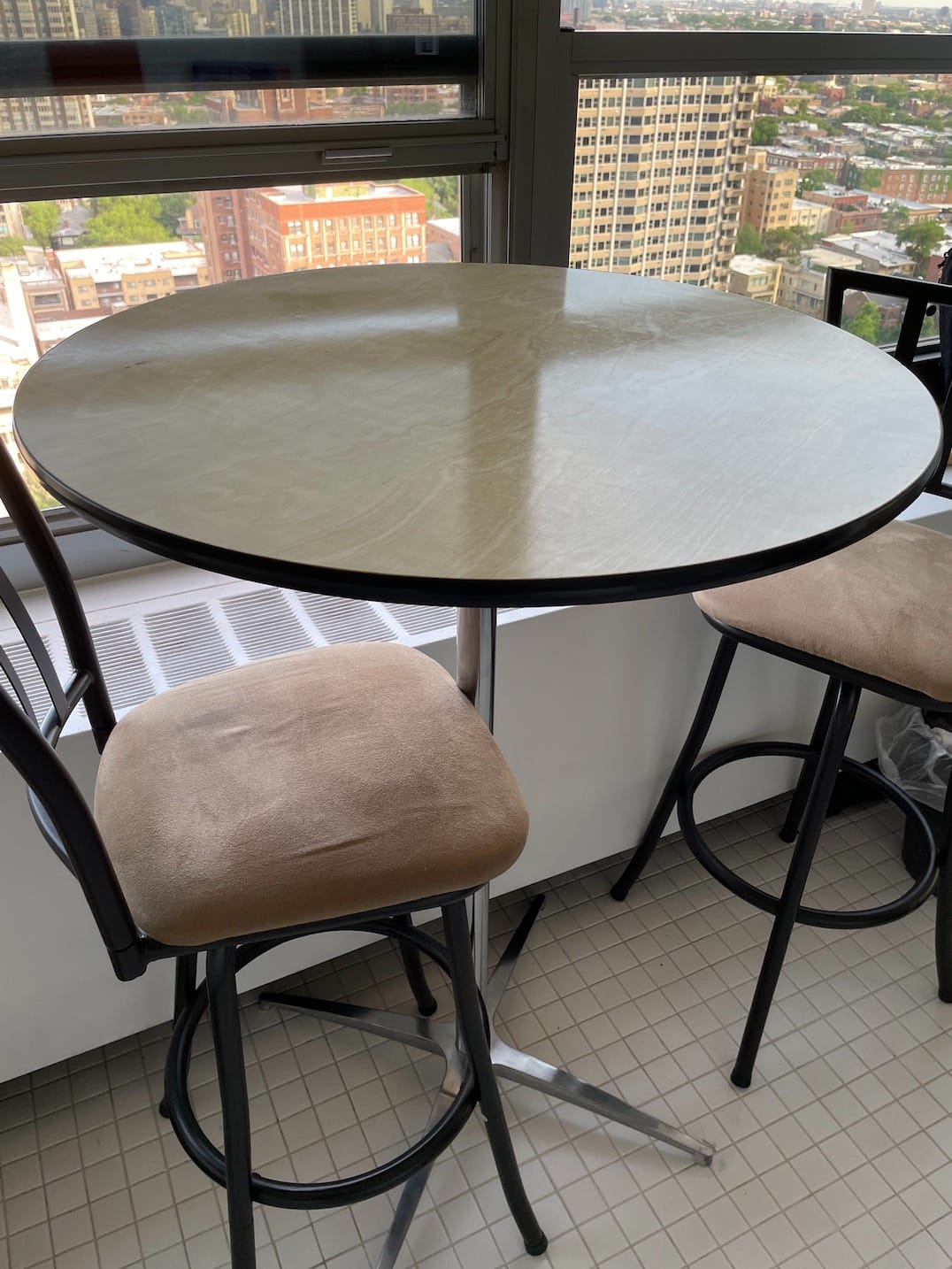 Flash Furniture Lars 24