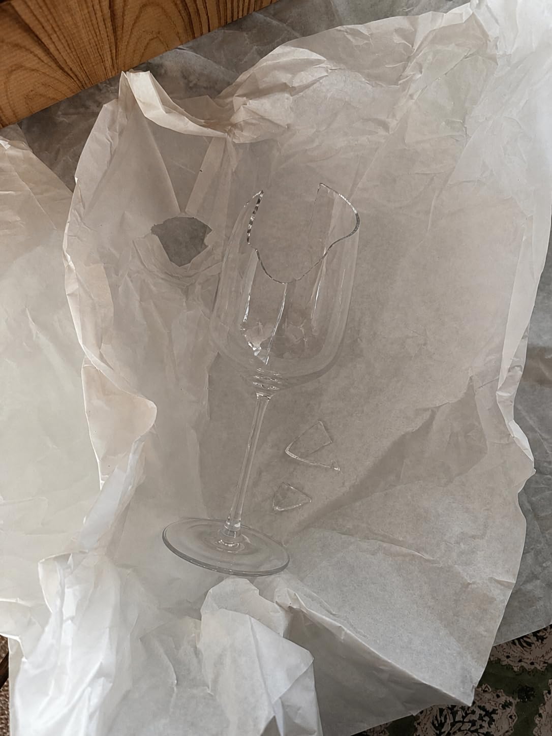 Denk'Art Universal Hand-Blown Crystal Wine Glasses, Set of 2 | Austrian Craftsmanship, Hand-Blown by Master Artisans in Europe, Lead-Free Crystal Stemware, For Red & White Wines customer photo 2