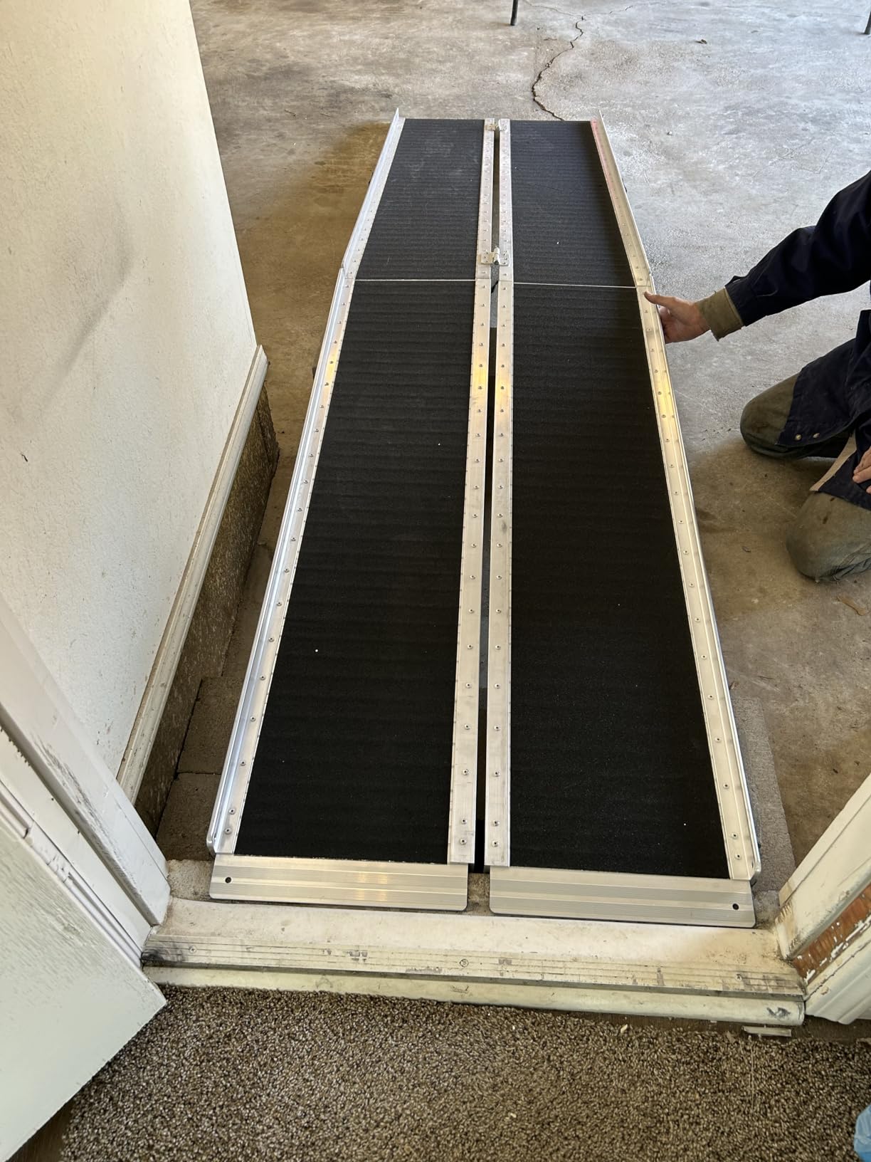 6' Portable Wheelchair Ramp, 600 lb Cap, Titan Ramps | Access for home, lightweight aluminum with high-traction grit coat surface customer photo 1