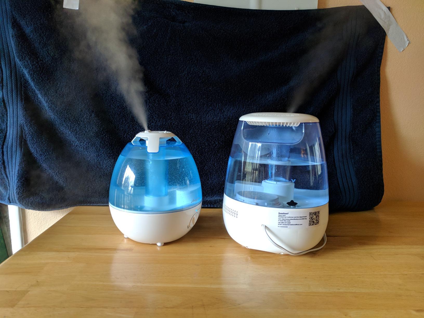 Vicks Filter-Free Ultrasonic Humidifier, Recommended by Pediatricians | 1.2 Gal Ultrasonic Cool Mist Humidifiers for Bedrooms & Kids Rooms, Works with Vicks VapoPads customer photo 2