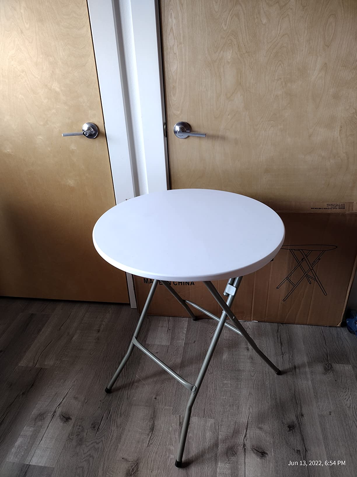 Flash Furniture 6-Foot Round Granite White Plastic Folding Table customer photo 1