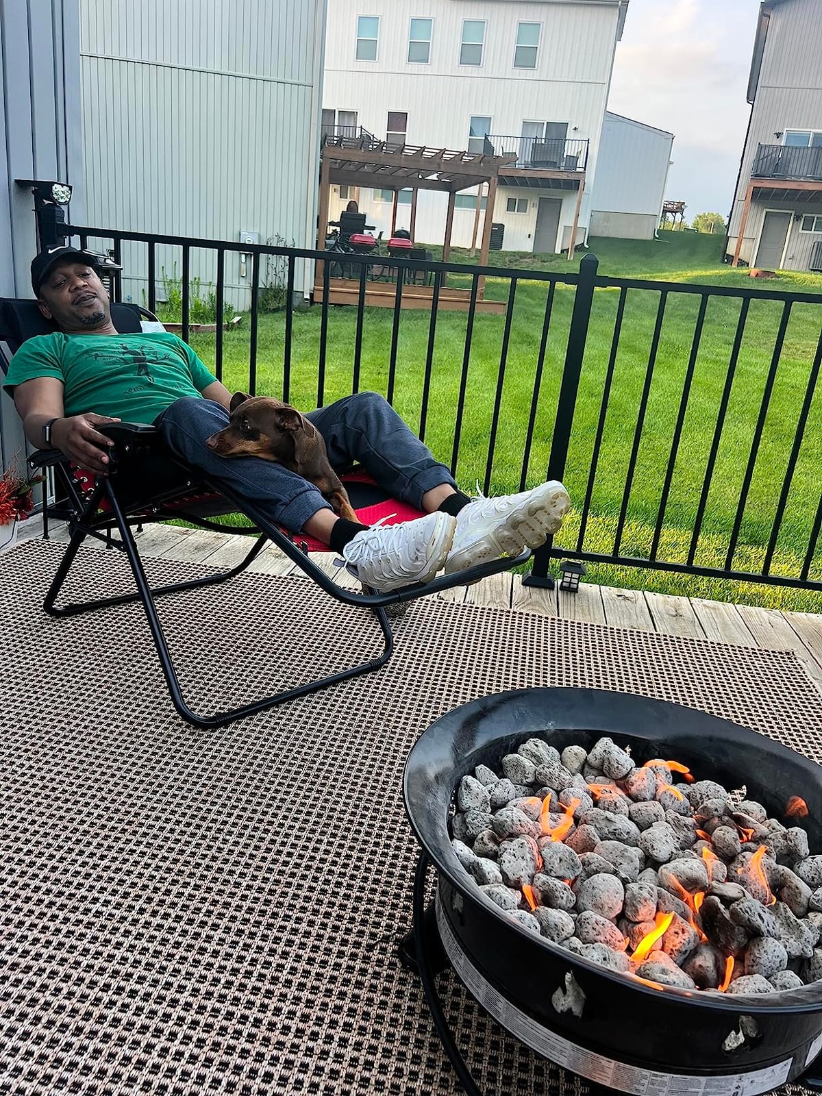 Outland Living Firebowl Smokeless Fire Pit, Round Outdoor Portable Propane Gas Fire Pit with UV and Weather Resistant Durable Cover, 24-Inch Diameter 58,000 BTU, Black, 883 Mega, For Outside Use customer photo 1