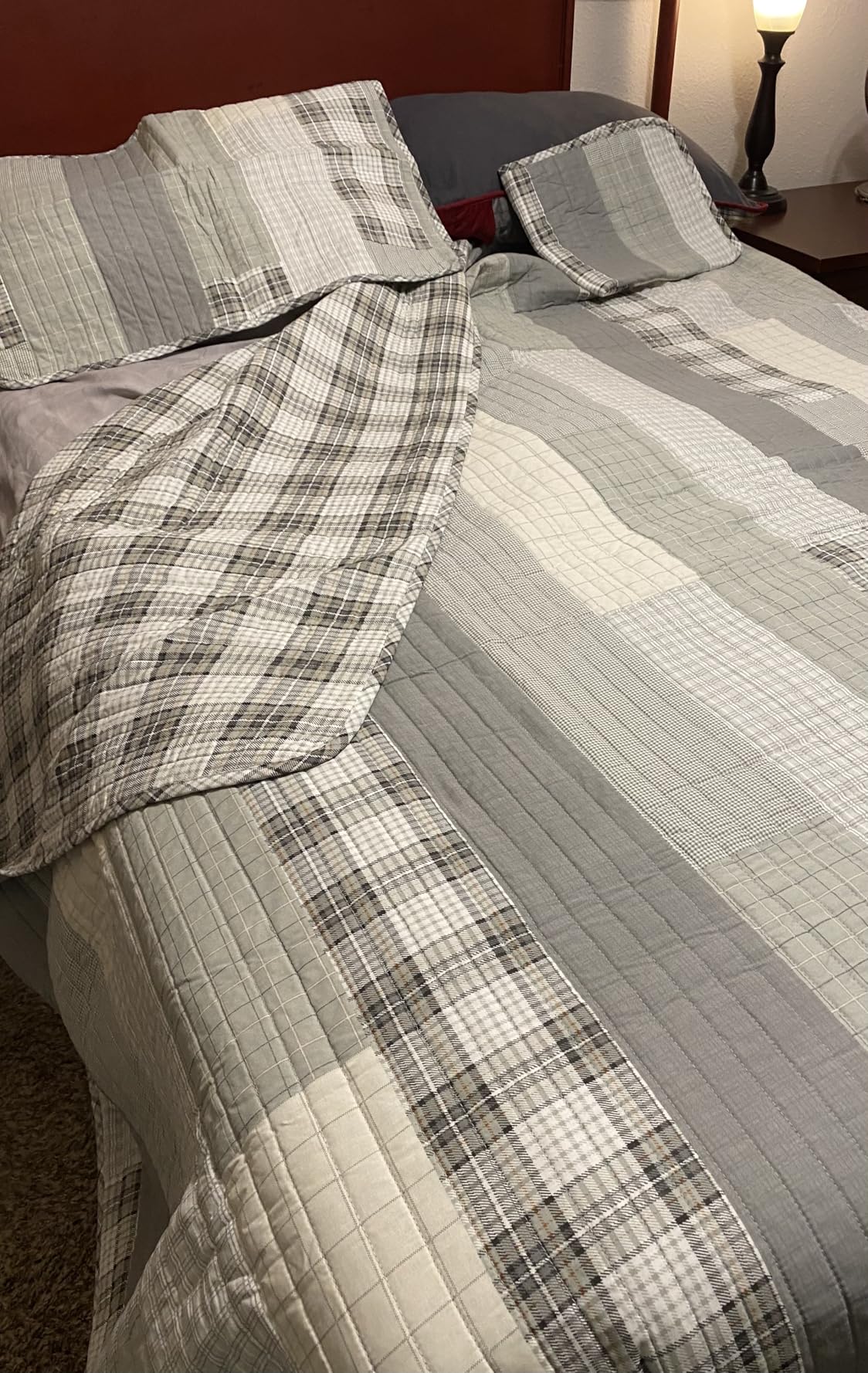 Eddie Bauer - Queen Quilt Set, Cotton Reversible Bedding with Matching Shams, Home Decor for All Seasons (Fairview Grey, Queen) customer photo 1