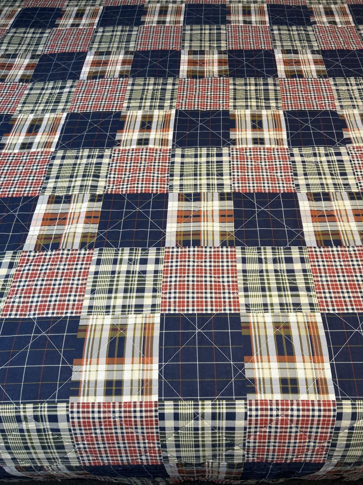 Eddie Bauer - Queen Quilt Set, Cotton Reversible Bedding with Matching Shams, Home Decor for All Seasons (Fairview Grey, Queen) customer photo 2