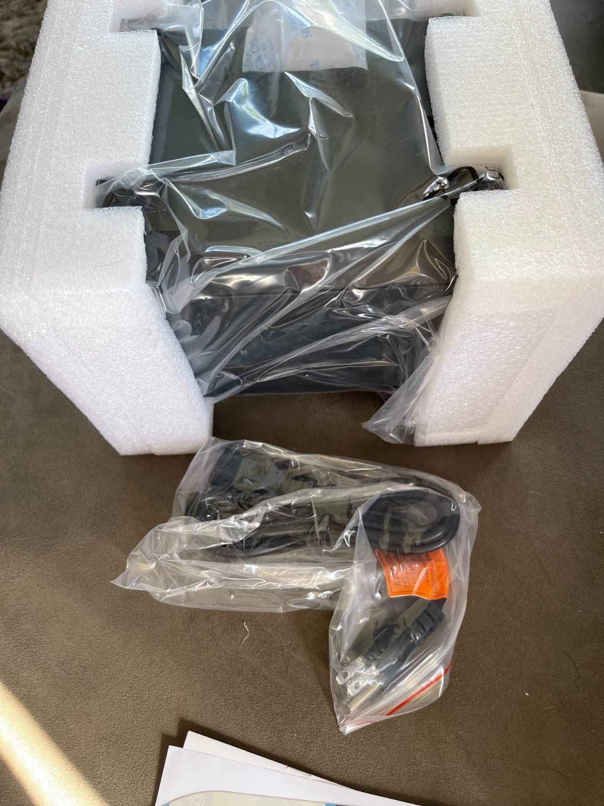 Enerzen Ozone Generator 60,000mg Industrial O3 Air Purifier Deodorizer (60,000mg - Black) customer photo 1