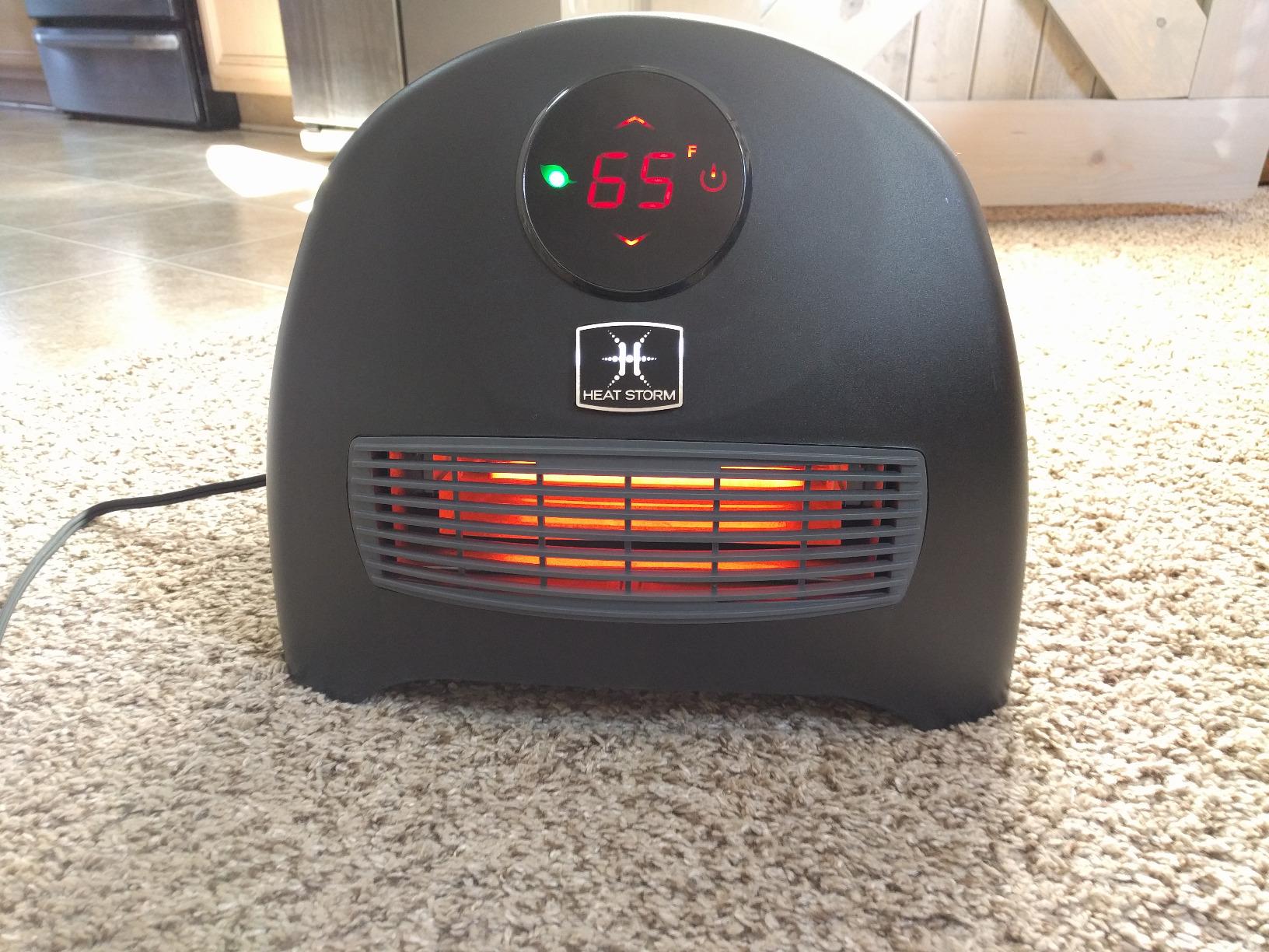 Heat Storm Mojave Indoor Ultra Lightweight Portable Infrared Space Heater - 1500 Watts - Built in Thermostat & Overheat Sensor - Remote Control customer photo 1