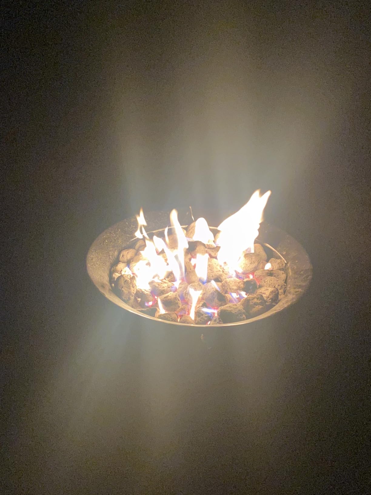 Outland Living Portable Propane Fire Pit, 19-inch, 58,000 BTU with Fire Pit Cover & Carry Kit, Smokeless Gas Firebowl | Perfect for Camping, Patio, Backyard, Tailgating, Deck, RV| Black 893 Deluxe customer photo 2