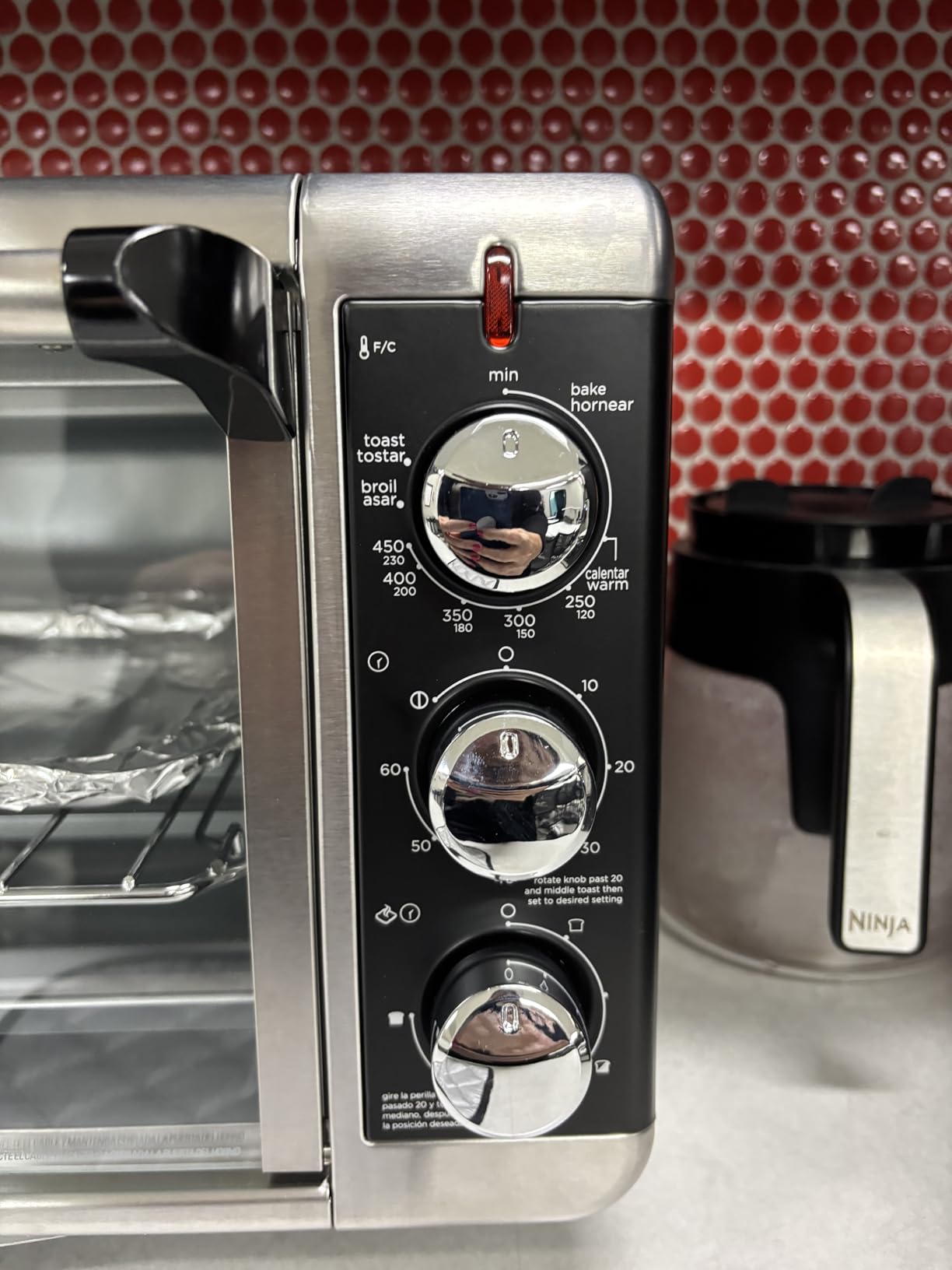 BLACK+DECKER TO3250XSBD 8-Slice Extra Wide Convection Countertop Toaster Oven, Includes Bake Pan, Broil Rack & Toasting Rack, Stainless Steel/Black customer photo 2