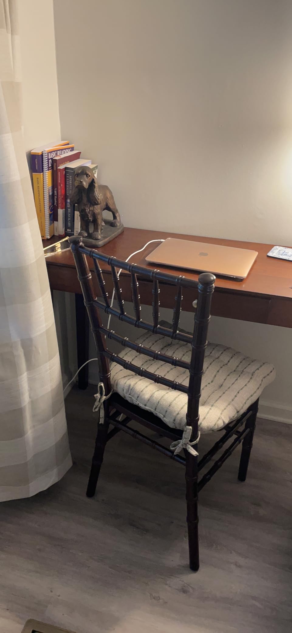 Flash Furniture Hercules Wood Chiavari Chair, White customer photo 1