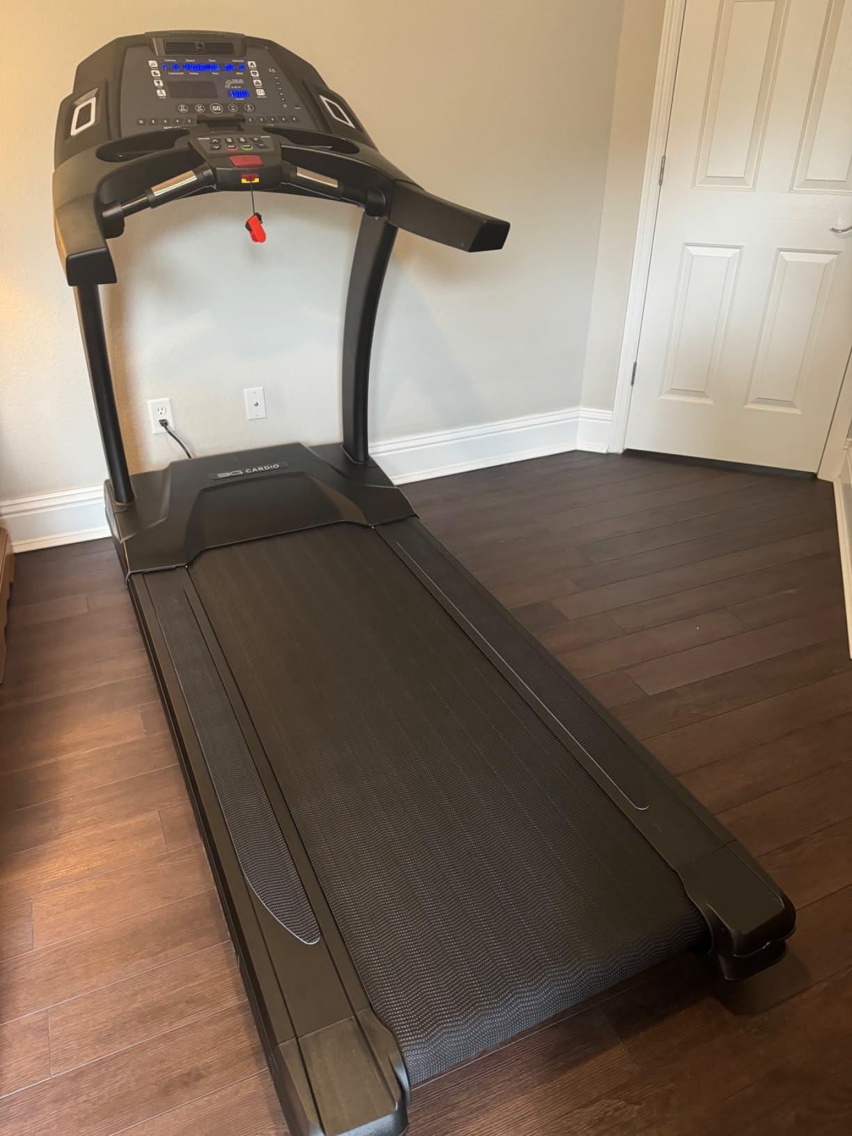 3G Cardio Elite Runner X Treadmill - Commercial Grade - FreeSync FTMS Bluetooth Connectivity - 4.0 HP - Large Ortho Flex Shock Suspension System Deck - Marathon Training - 400 lb Capacity customer photo 2