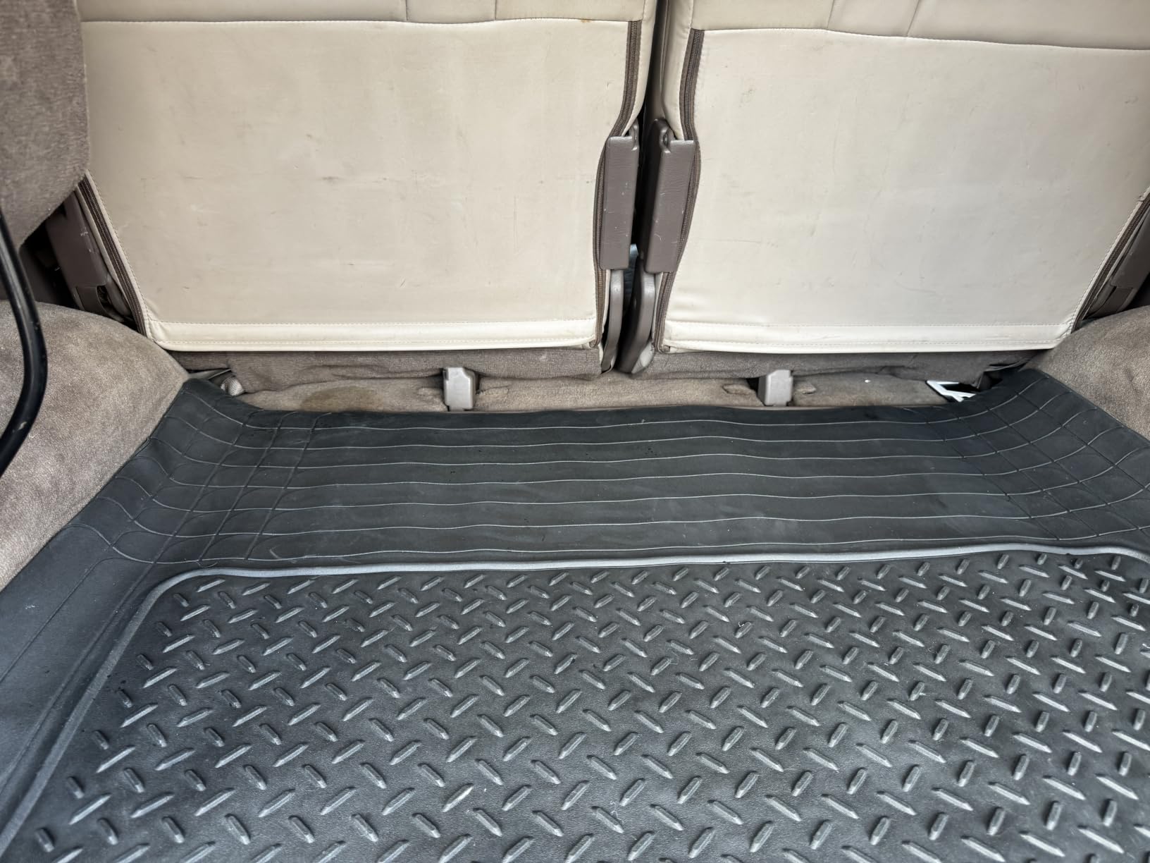 Heavy Duty Cargo Liner Floor Mat-All Weather Trunk Protection, Trimmable to Fit & Durable HD Rubber Protection for Car SUV Sedan Auto customer photo 1