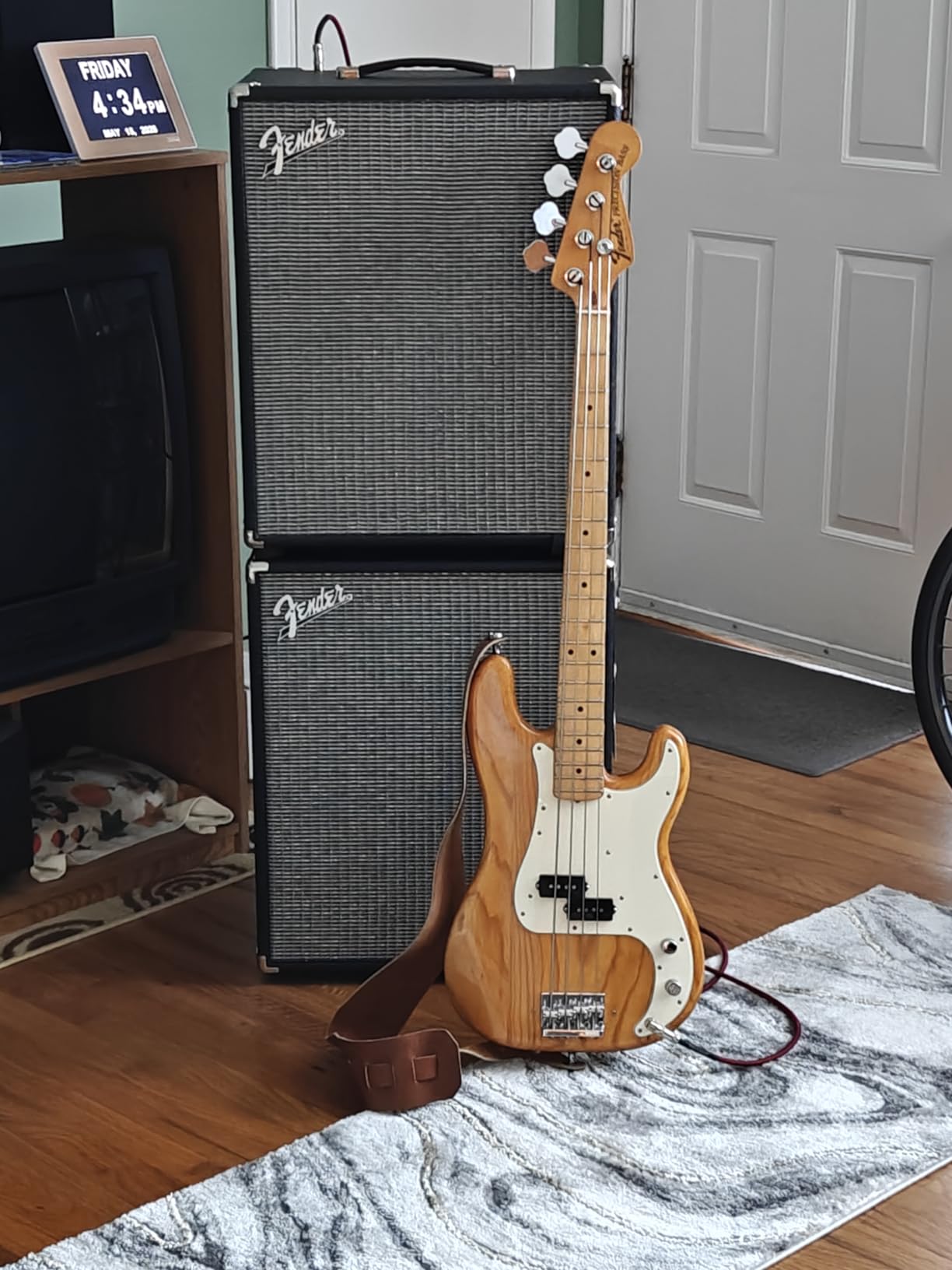 Fender Rumble 210 CABINET V3, with 2-Year Warranty customer photo 2