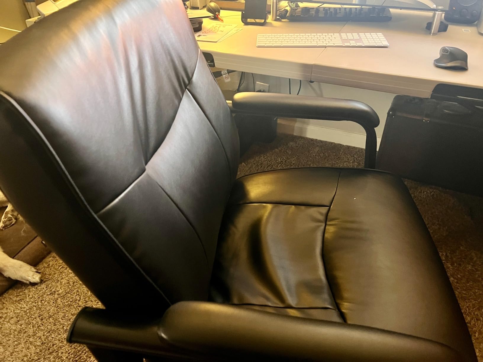 Flash Furniture Hercules LeatherSoft Reception Side Chair, Black customer photo 2