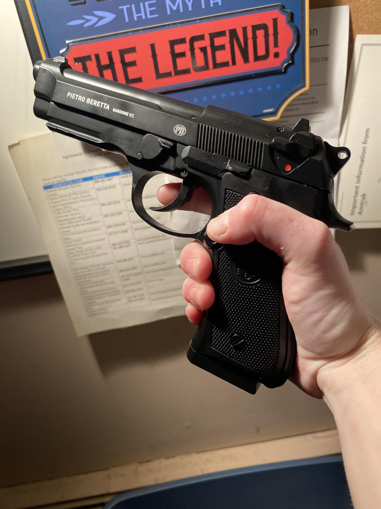 Umarex Beretta M92 A1 Blowback Full-Auto .177 Caliber BB Gun Air Pistol customer photo 2