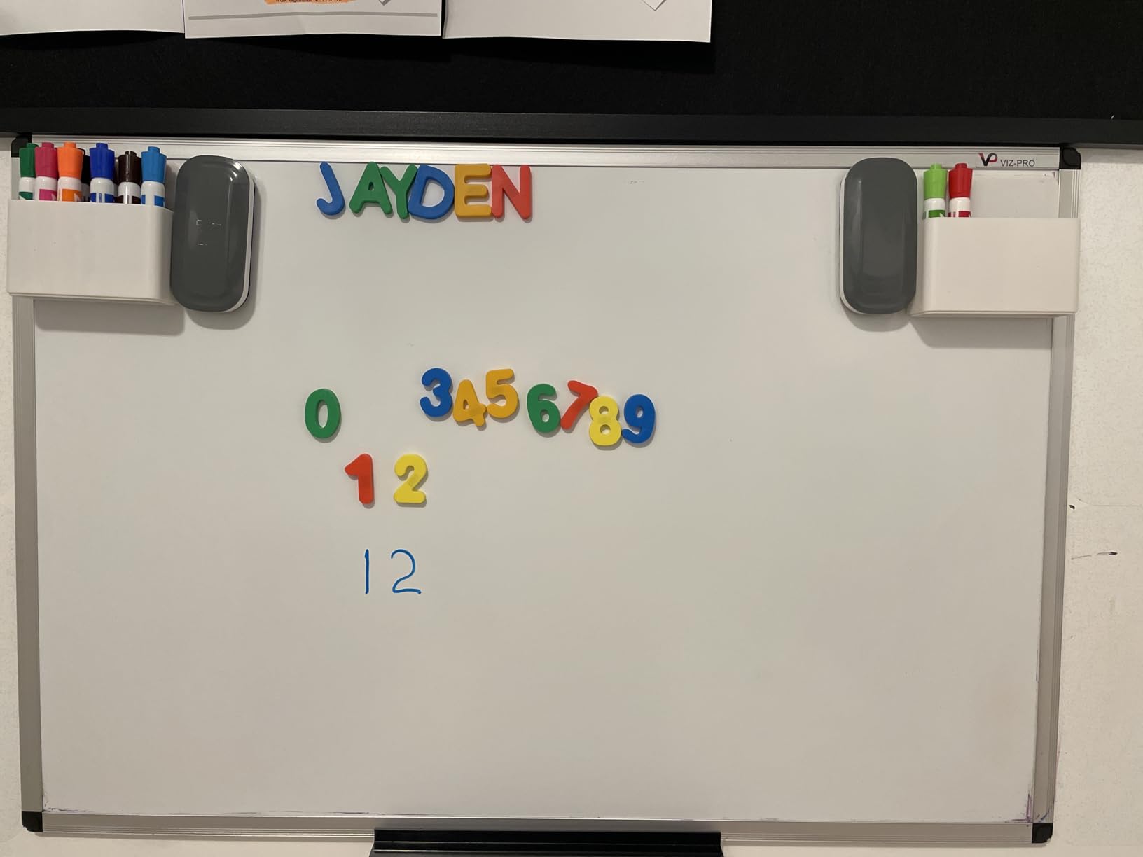 VIZ-PRO Magnetic Dry Erase Board, 24 X 18 Inches, Silver Aluminium Frame customer photo 2