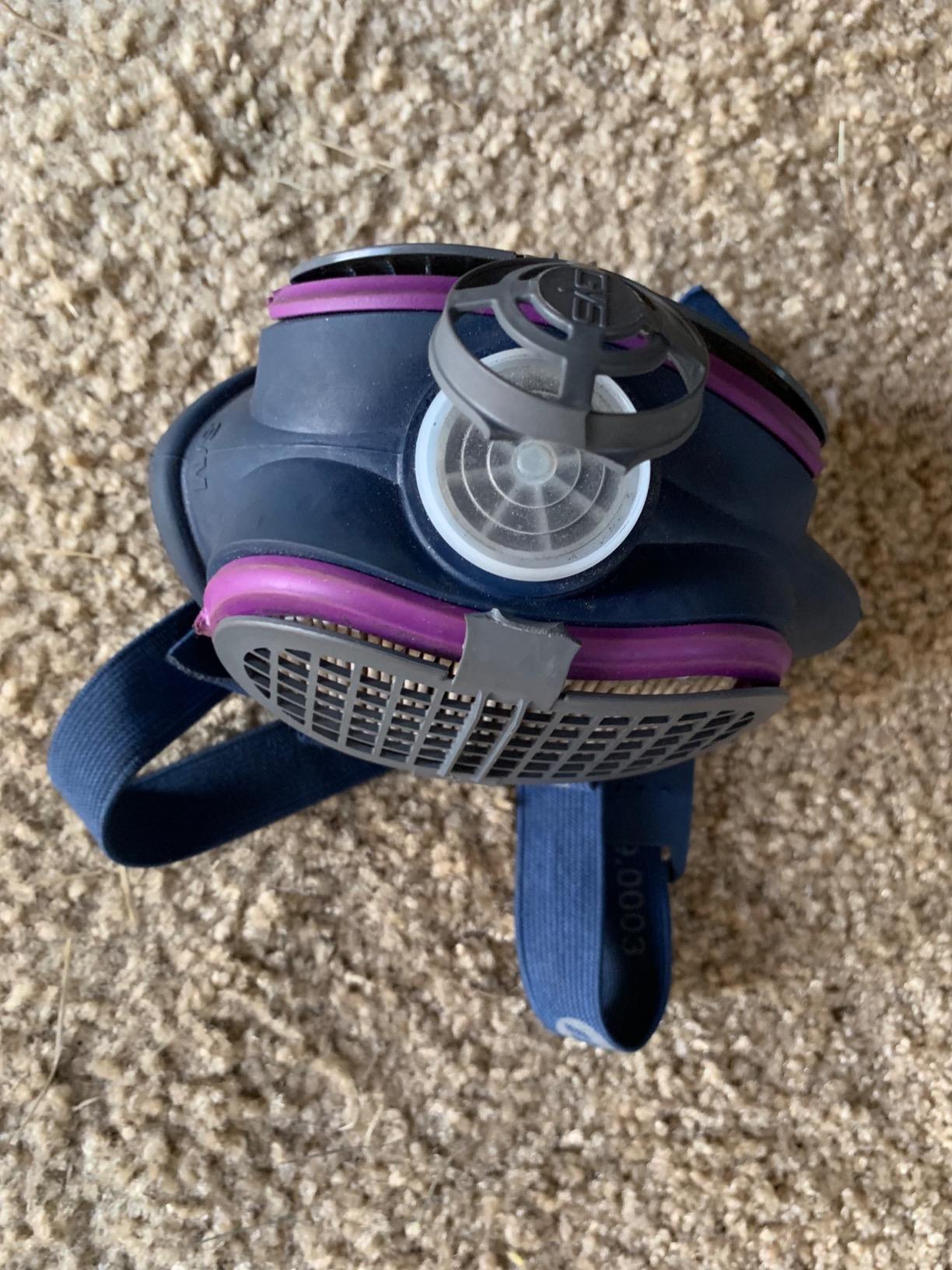 Miller ML00894 Lpr-100 Respirator W/Filters, Small/Medium customer photo 1