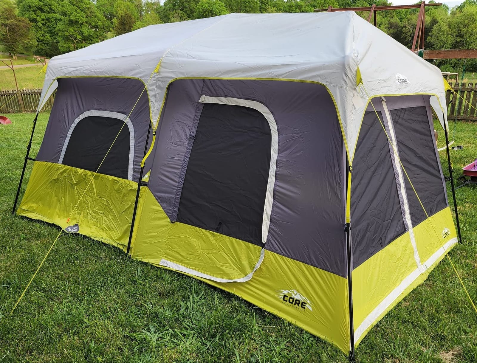 Core 9 Person Instant Cabin Tent - 14' x 9', Green (40008) customer photo 2