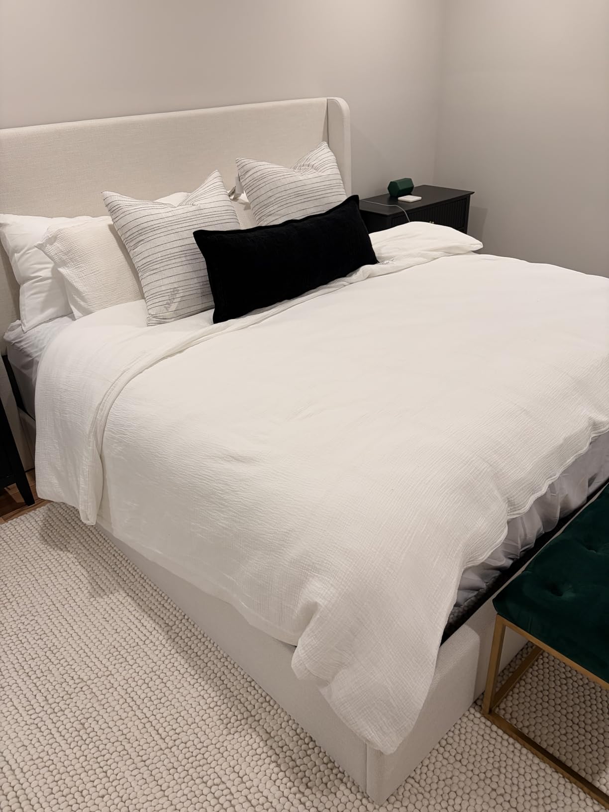 Linenspa White Down Alternative Comforter and Duvet Insert, for King Size Bed - All-Season Comforter with Box Stitch and 8 Duvet Loops - Bedding for Kids, Teens, and Adults customer photo 2