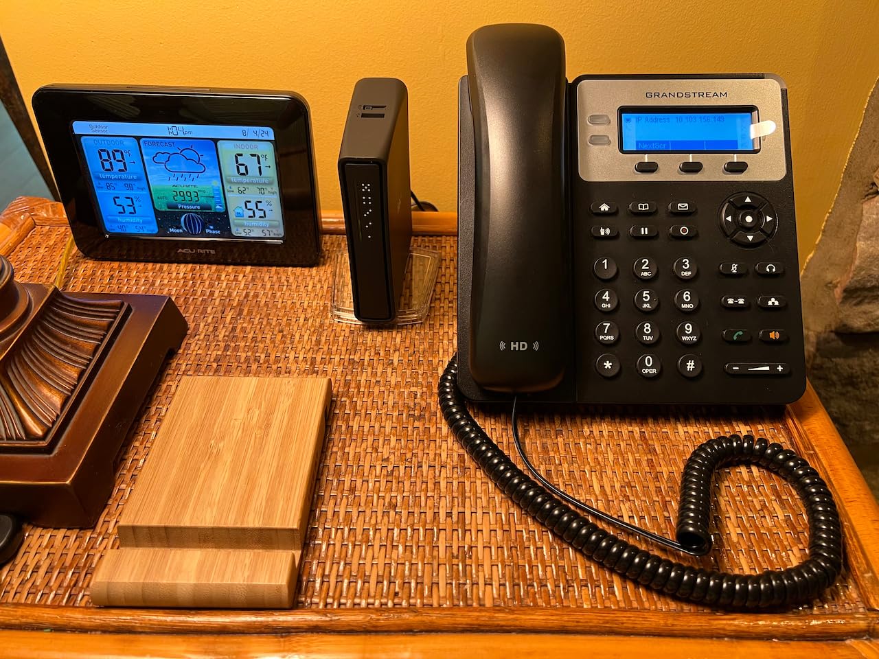 Grandstream GXP1625 IP Phone | 2 Lines, 2 SIP Accounts | 2.9-Inch LCD Display | Dual-Port 10/100 Ethernet with Integrated PoE customer photo 1