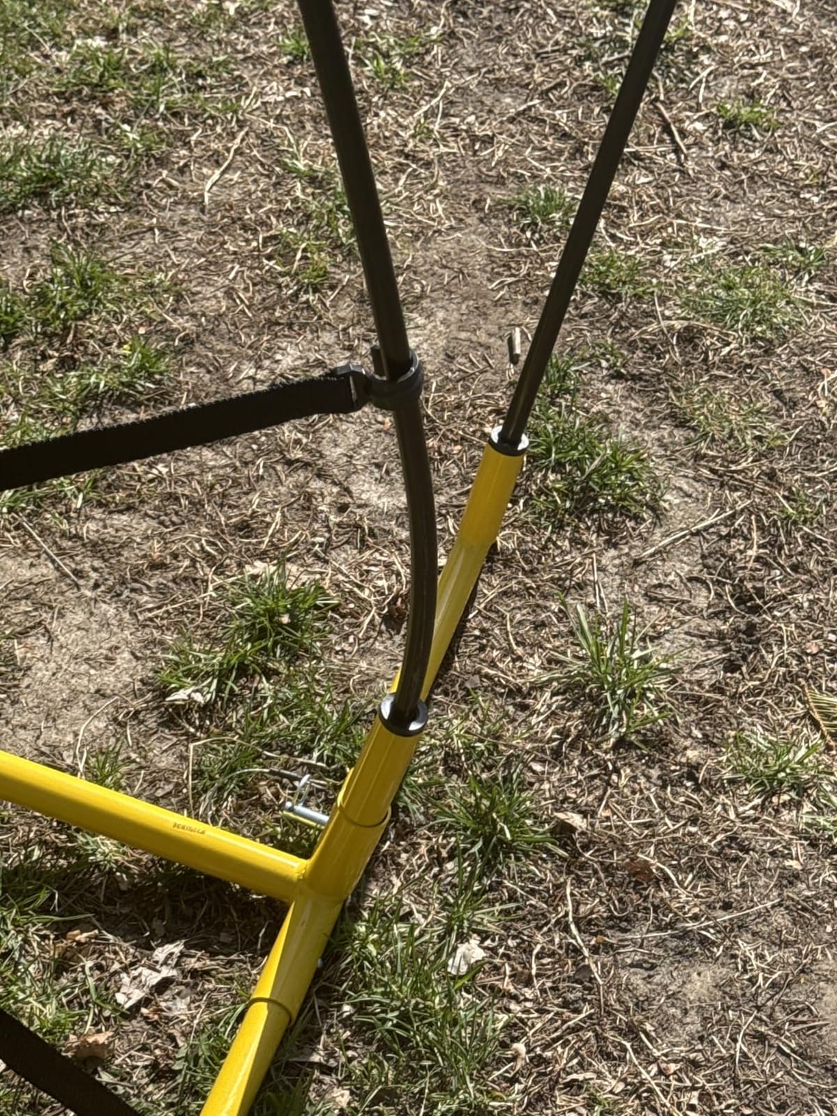 SKLZ Quickster Soccer Trainer - Dual-Sided Rebounder for Solo Passing, Receiving, Trapping Practice - Large & Small Rebound Net - Weather Resistant - Adjustable Frame, Metal Stakes & Carry Bag customer photo 1