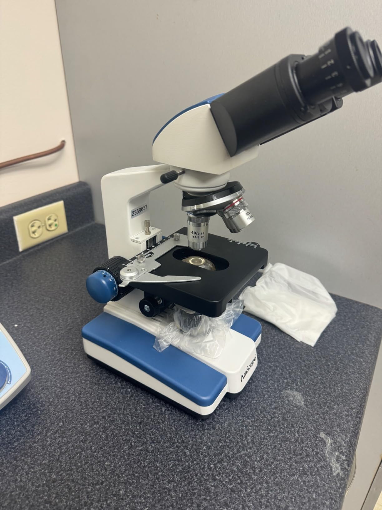 AmScope B120C-E3 Series & Professional LED Binocular Compound Microscope customer photo 2