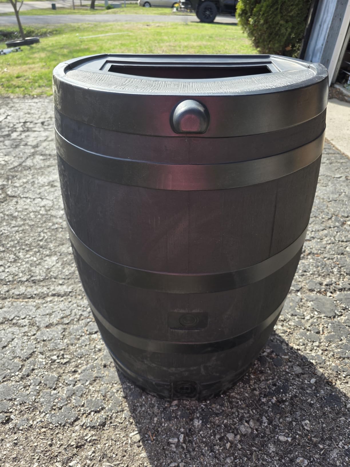 RTS Home Accents 50-Gallon ECO Rain Barrel Made with 100% Recycled Plastic, Flat Back Rain Water Collection Barrel, Black customer photo 1