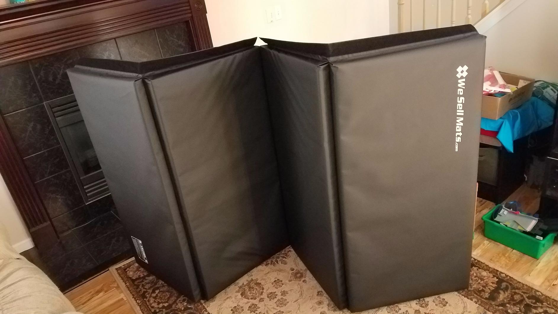 We Sell Mats Gymnastics Mat, Folding Tumbling Mat, Portable with Hook & Loop Fasteners customer photo 1