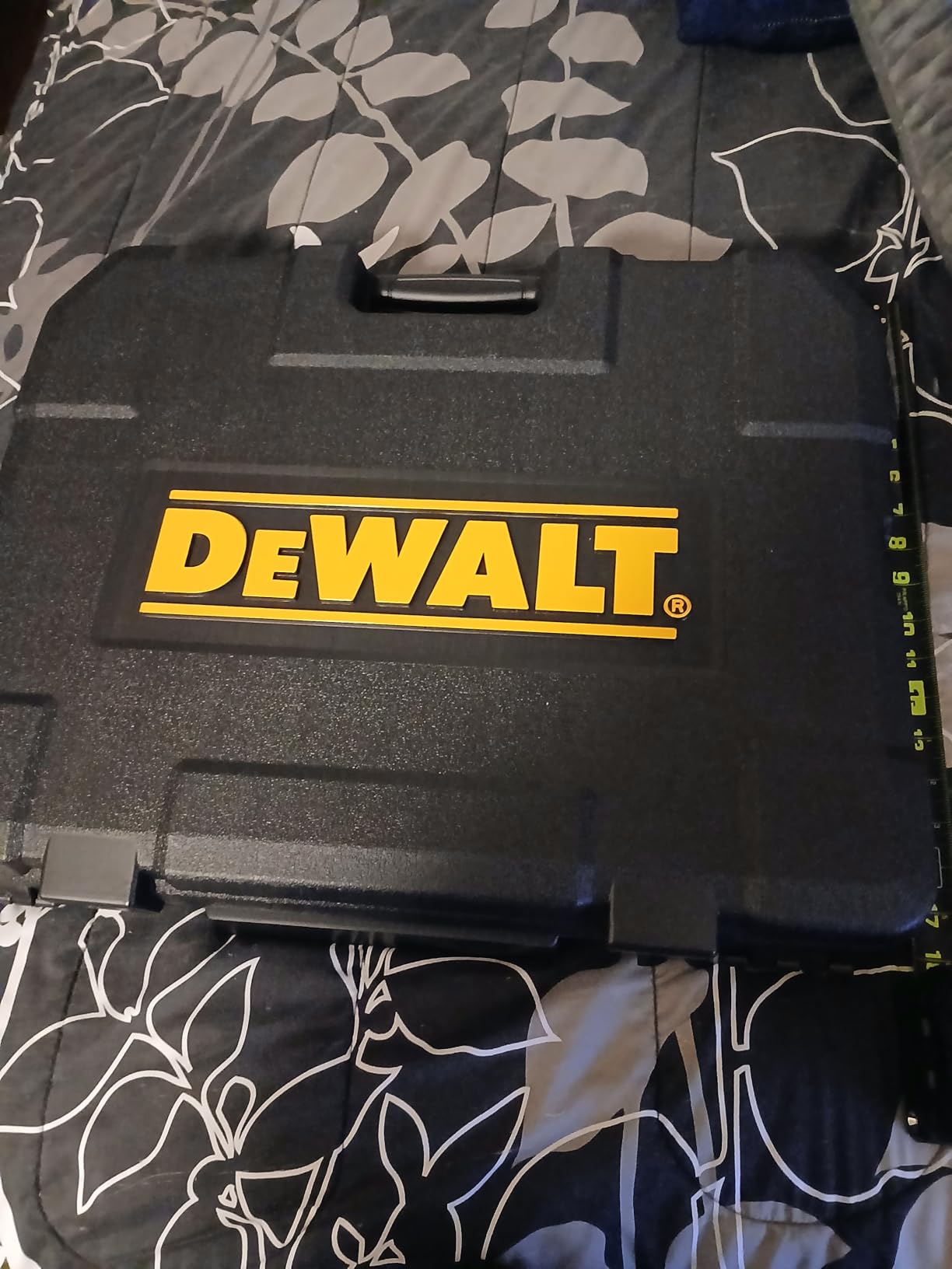 DEWALT 192 Pcs. Mechanics Tool Set, 1/2, 1/4, 3/8 Socket Set, SAE and Metric Socket Wrench Set, Hard Shell Tool Box (DWMT75049) customer photo 1