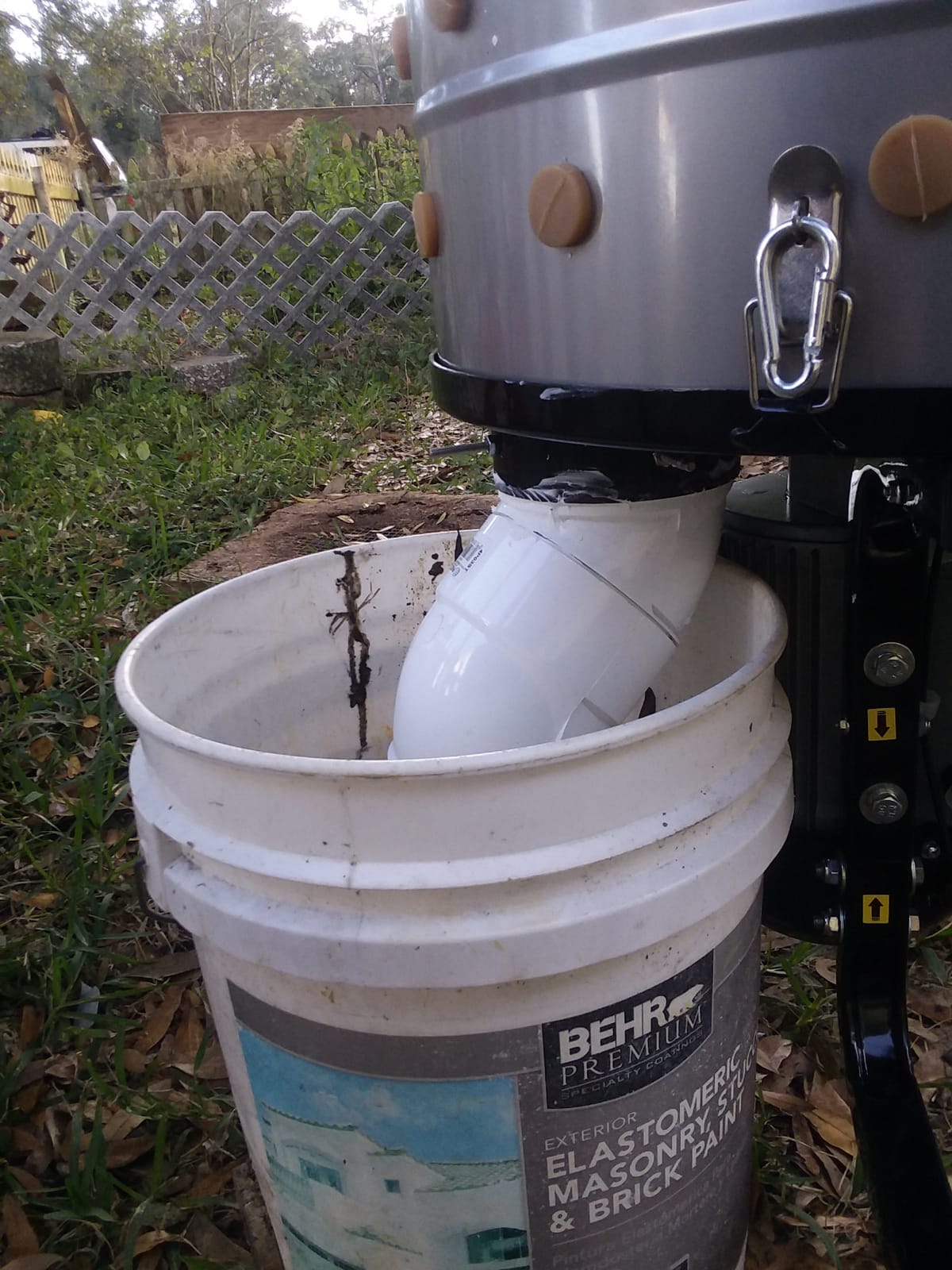 Yardbird 21833 Chicken Plucker, Stainless Steel, 1.5 HP Motor, 20-inch Drum, 110 Natural Soft Fingers, Integrated Irrigation Ring, Transport Wheels, Simple Debris Collection customer photo 2