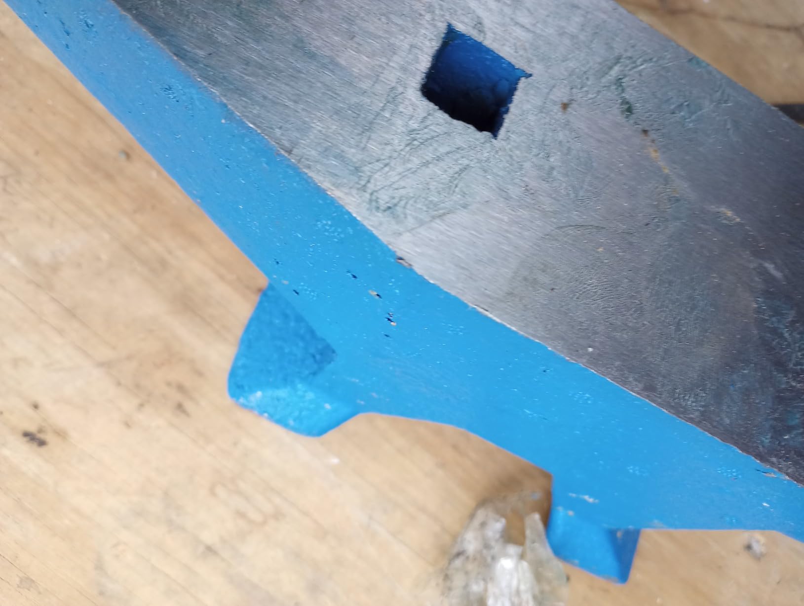 VEVOR Single Horn Anvil 86Lbs Steel Anvil Blacksmith for Sale Forge Steel Tools and Equipment Anvil Rugged Blacksmith Jewelers Durable and Robust Metal Working Tool, Grey customer photo 2