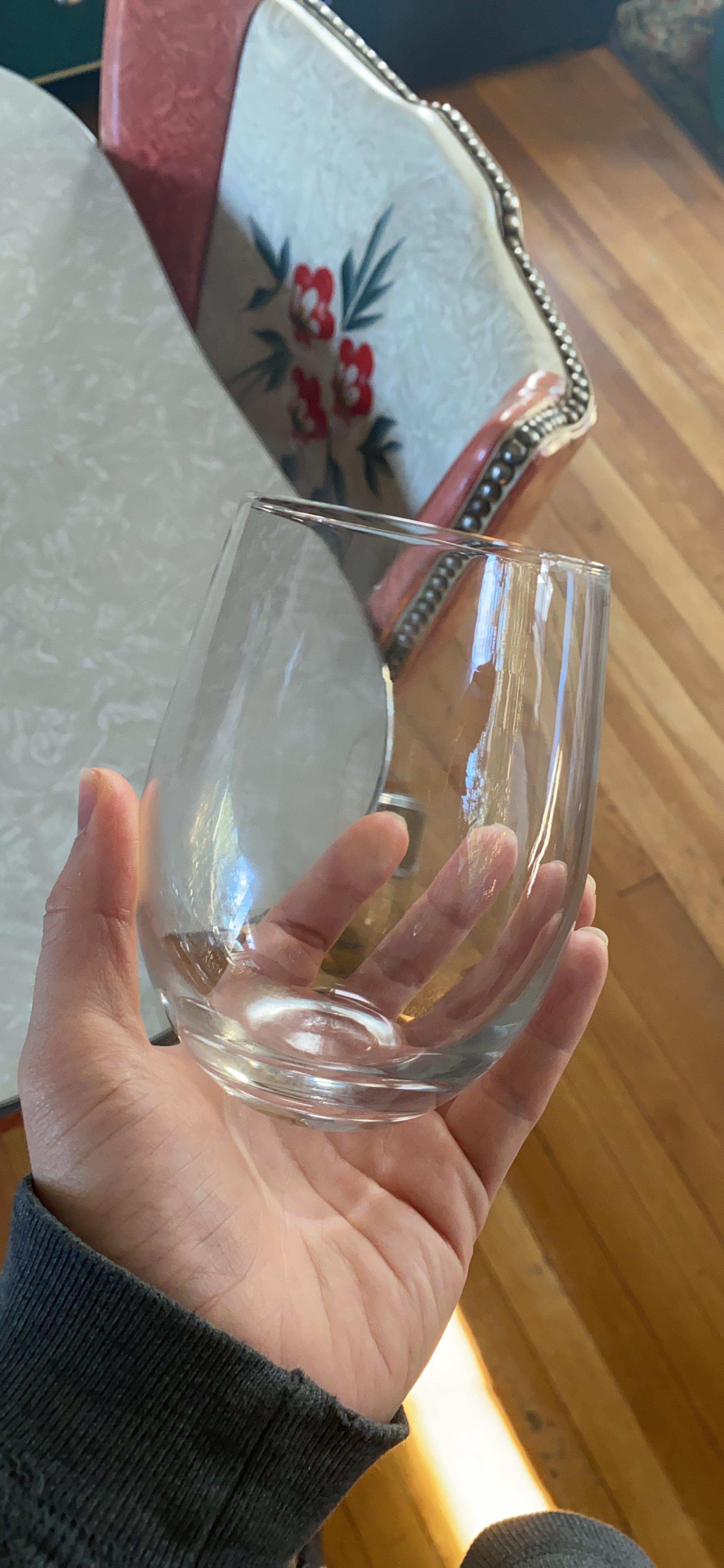 JoyJolt Spirits Stemless Wine Glasses for Red or White Wine (Set of 4)-15-Ounces customer photo 2