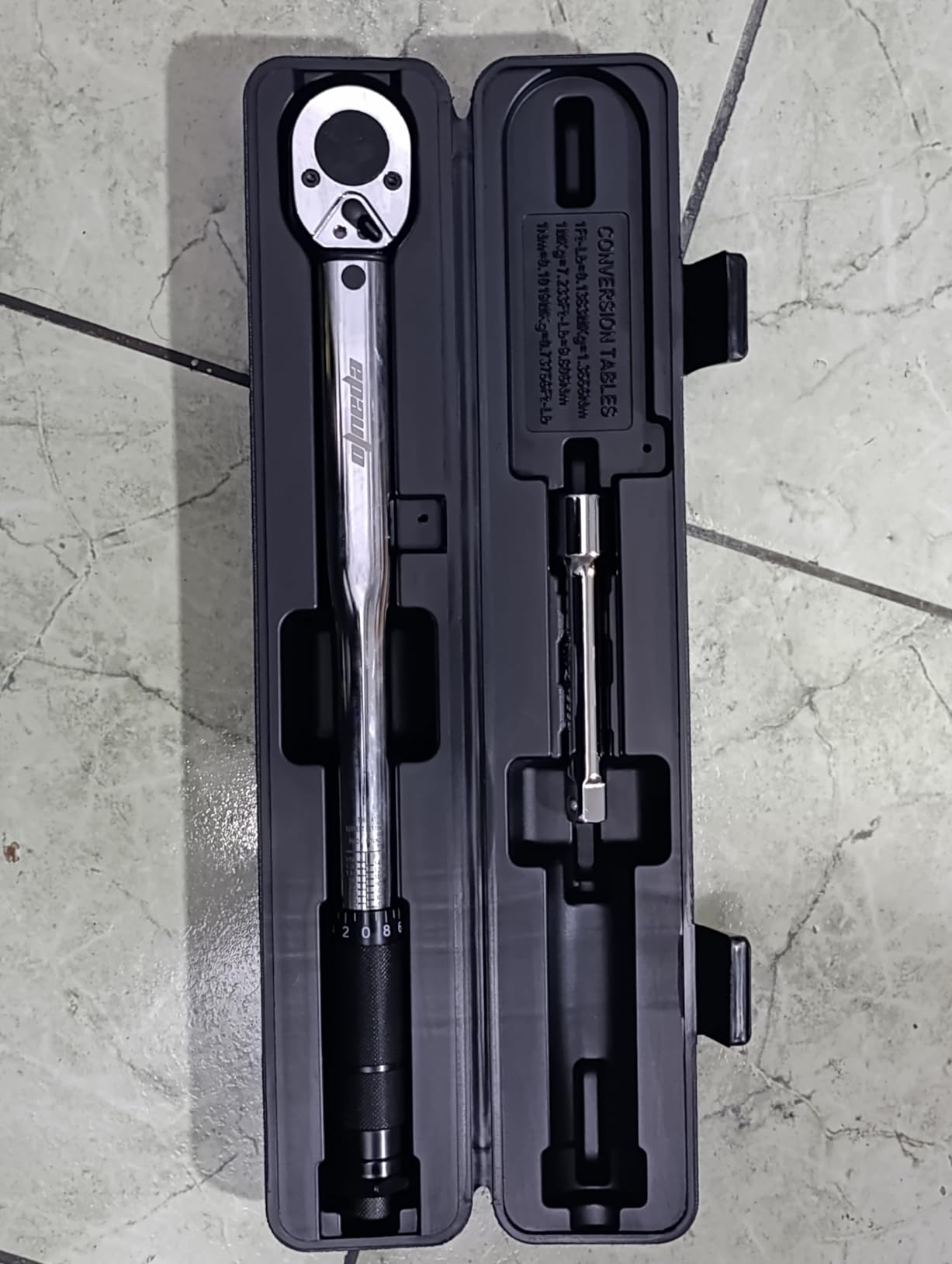 EPAuto 1/2-inch Drive Click Torque Wrench, 10-150 ft/lb, 13.6-203.5 N/m customer photo 2