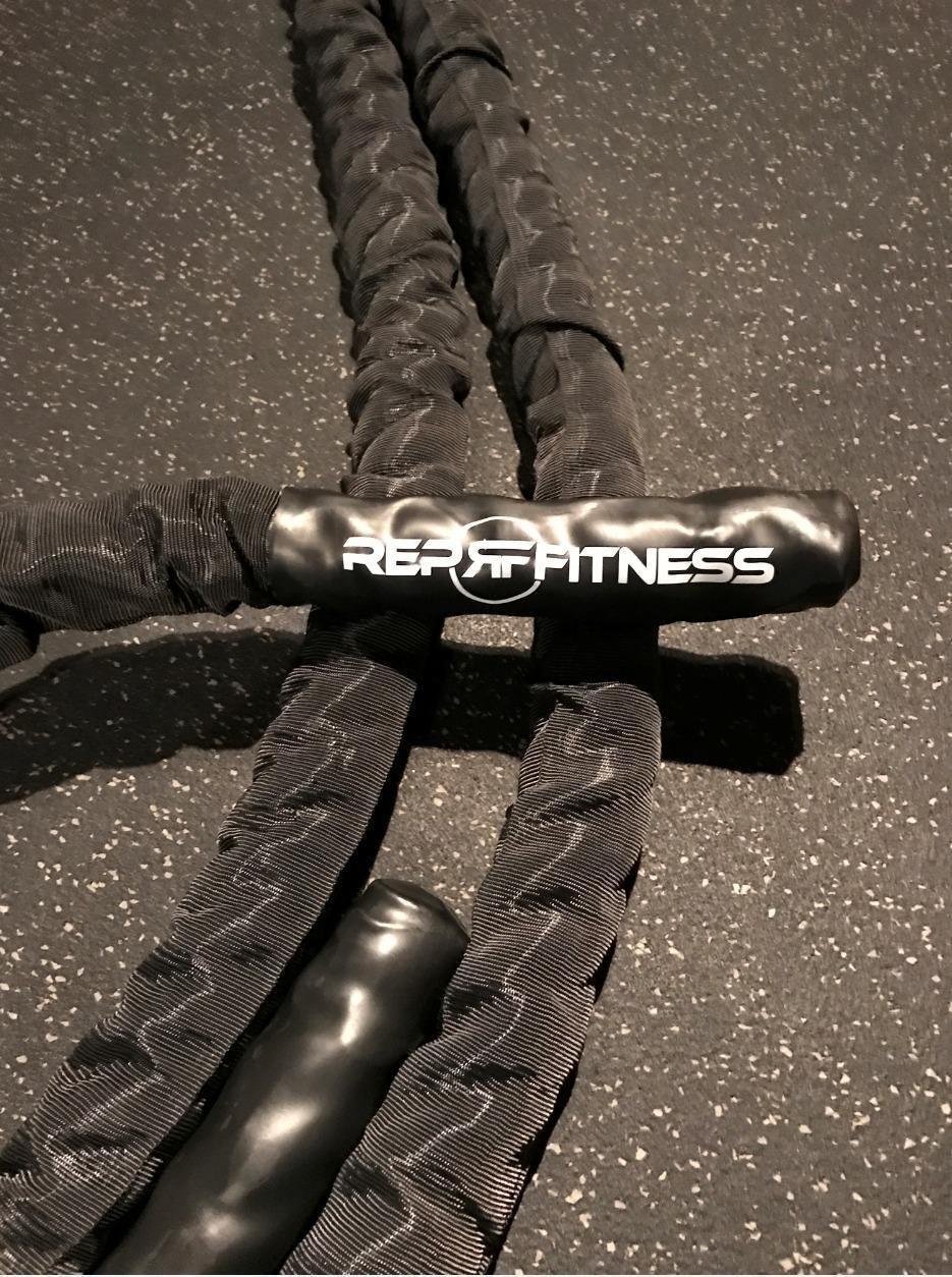 REP Fitness Battle Rope, 30/40/50 Ft Heavy Training Cord for Home Gym, Strength Workout, Cross Fit, Cardio Conditioning, with Protective Sleeve & Textured Grip Handles customer photo 2