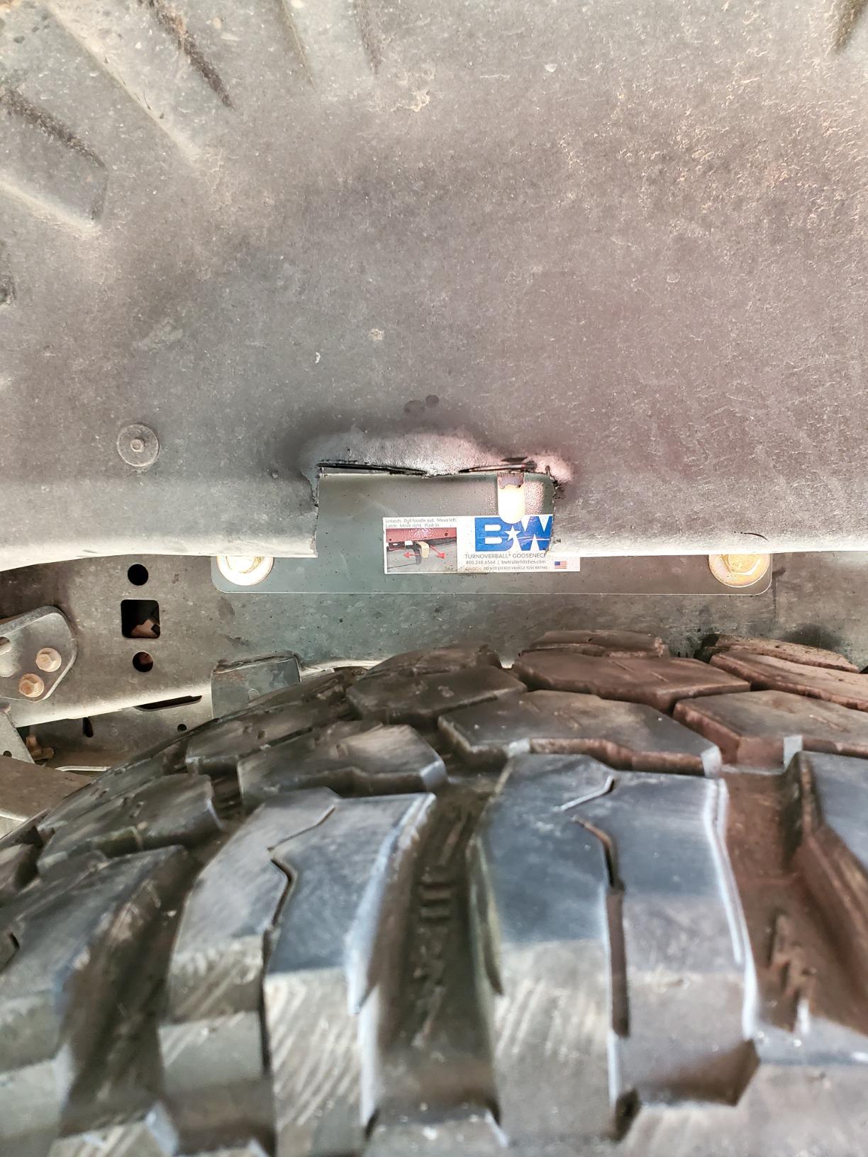 B&W Trailer Hitches Turnoverball Gooseneck Hitch - GNRK1116 customer photo 2