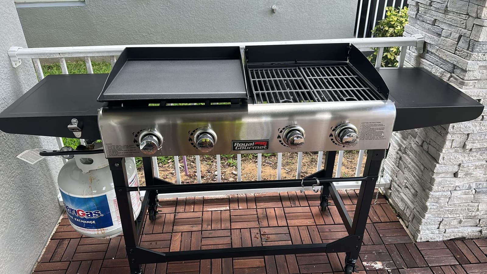 Royal Gourmet GD401C 4-Burner Gas Grill and Griddle Combo with Cover | Propane Griddle Grill Combo with 48,000 BTUs, Folding Legs, for Outdoor Cooking While Camping or Tailgating customer photo 1