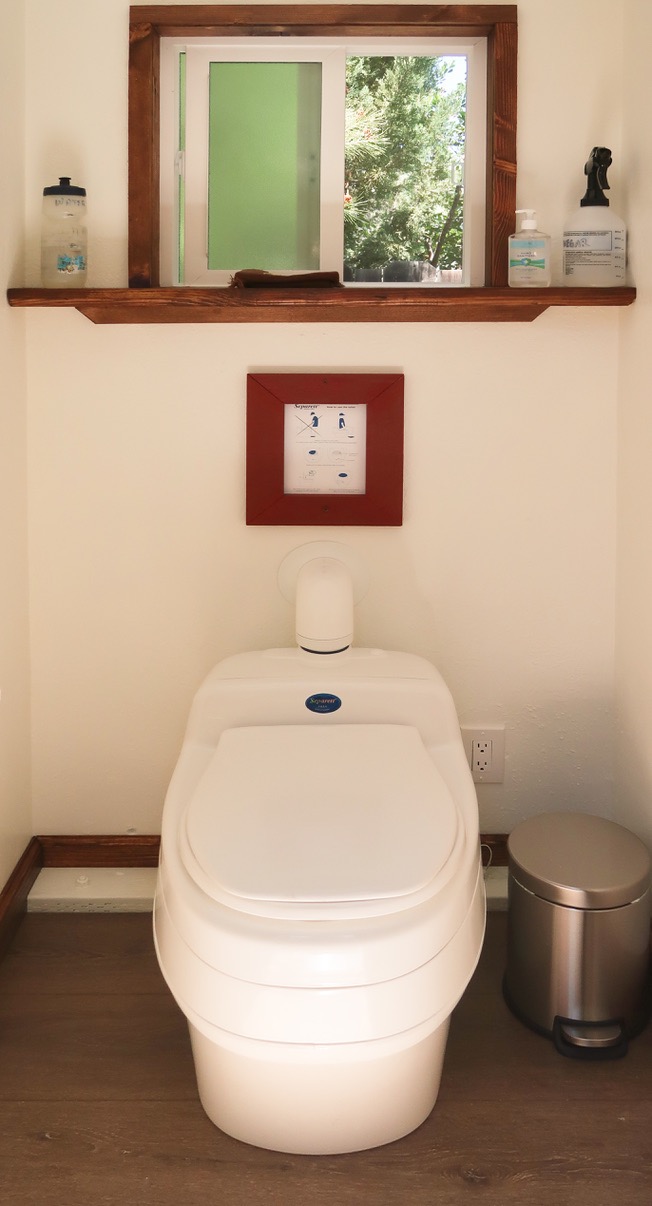 Separett Villa Urine-Separating Compost Toilet | No Additives or Mixing Needed, High-Capacity Design customer photo 1