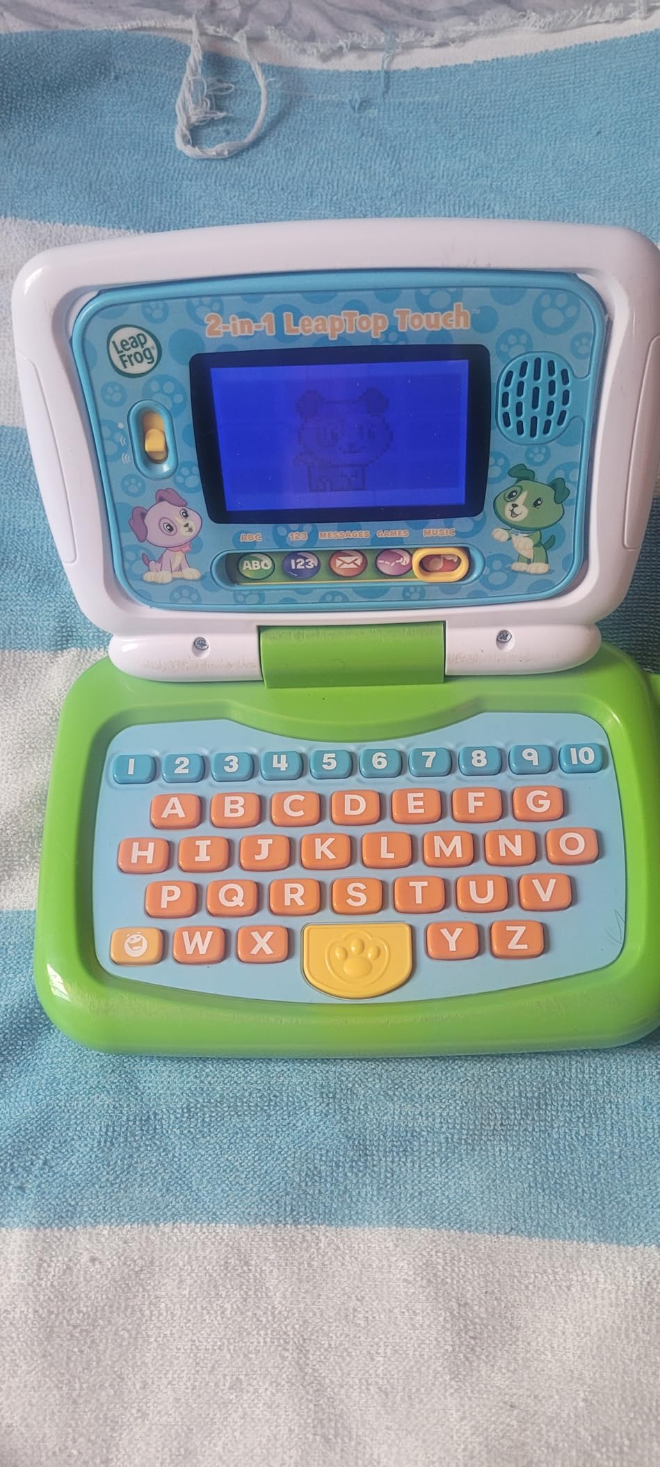 LeapFrog 2-in-1 LeapTop Touch customer photo 2