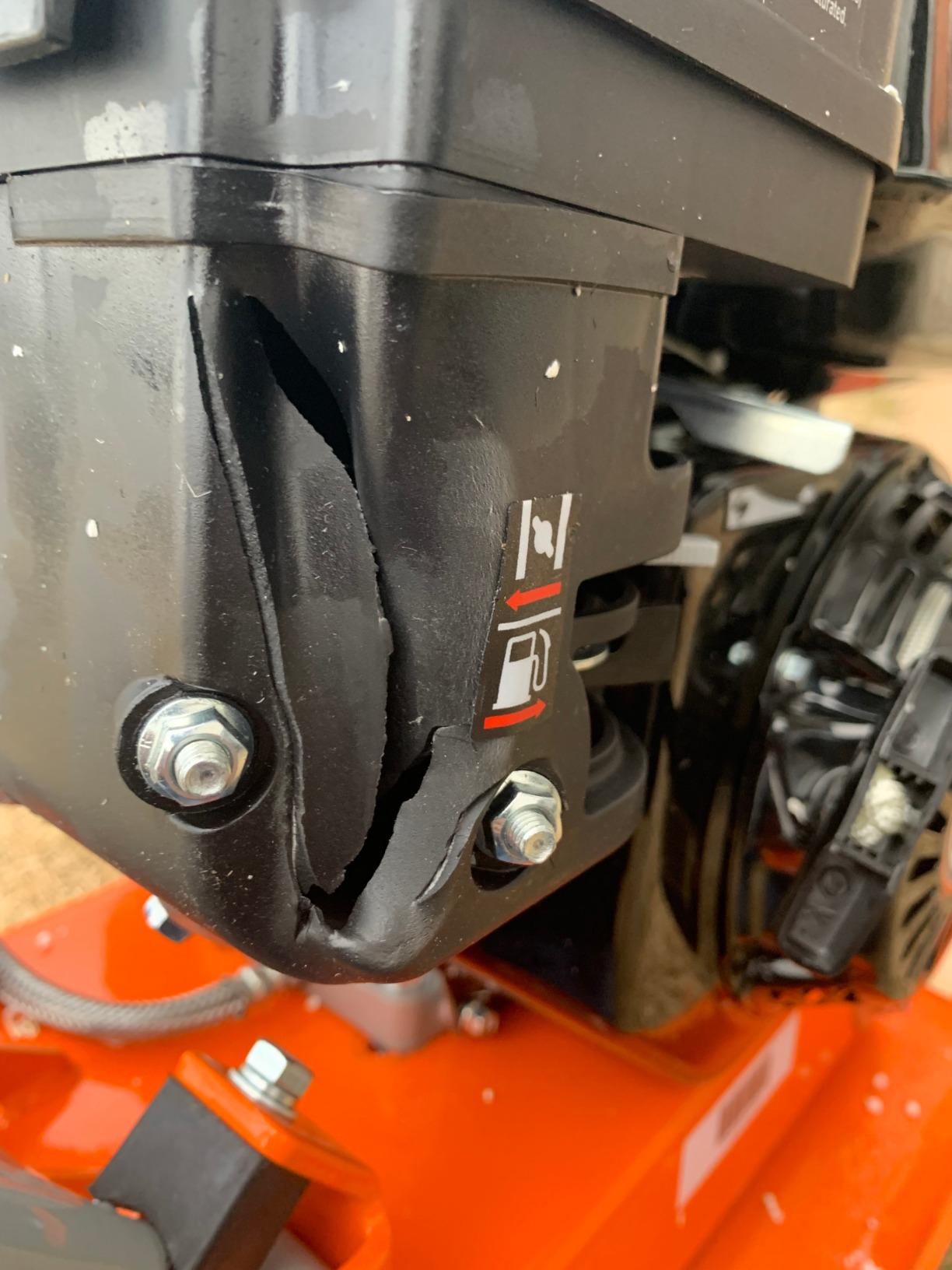 YARDMAX YC1160 2500 lb. Compaction Force Plate Compactor, 6.5 hp, 196cc, 5500 BPM customer photo 2