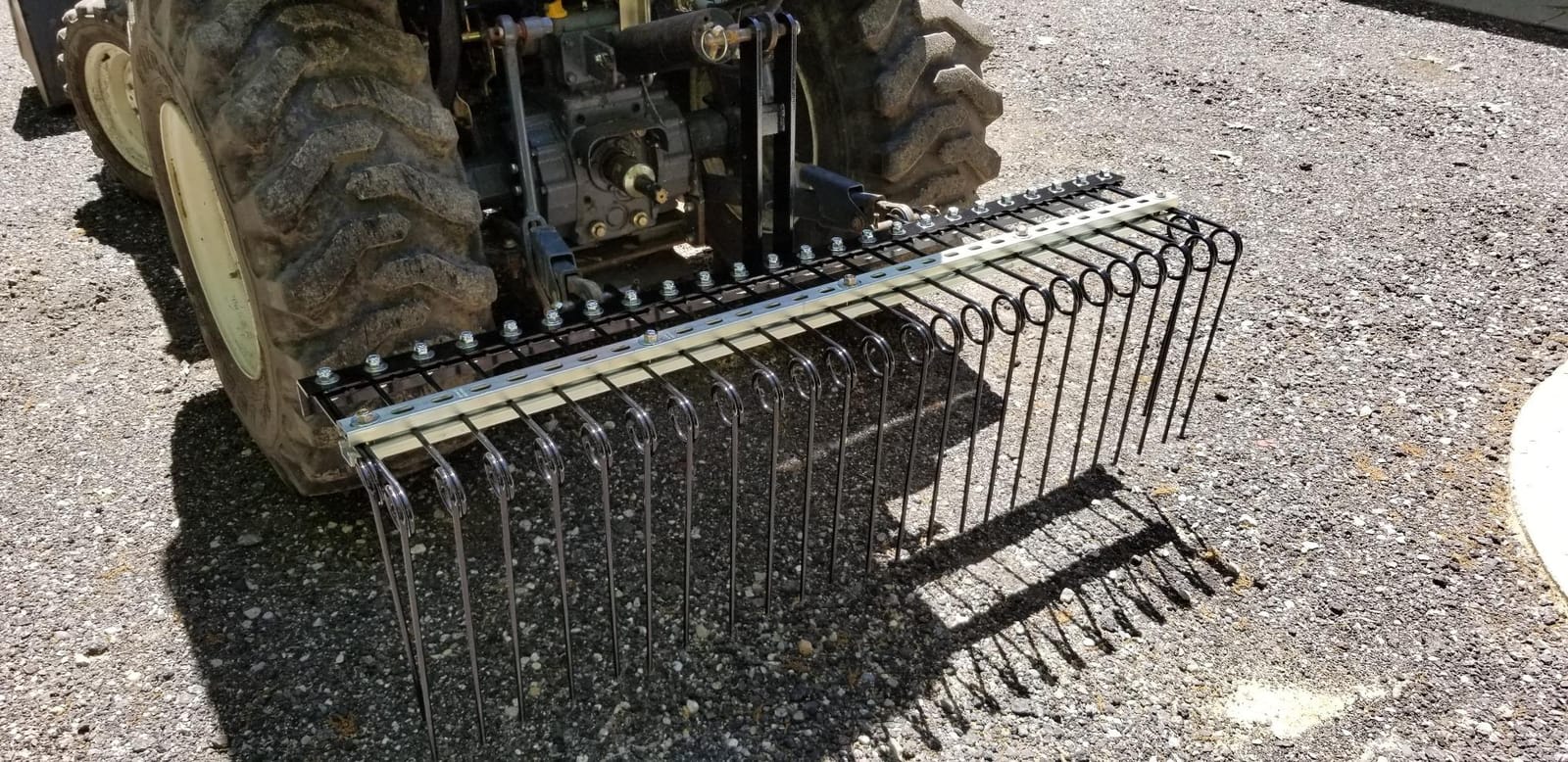 Field Tuff Steel Spring Coil Tine Tow Behind Landscape Rake for Leaves, Pine Needles, Straw, and Grass with 3 Point Hitch Receiver Attachment, Black, 60 Inches customer photo 1