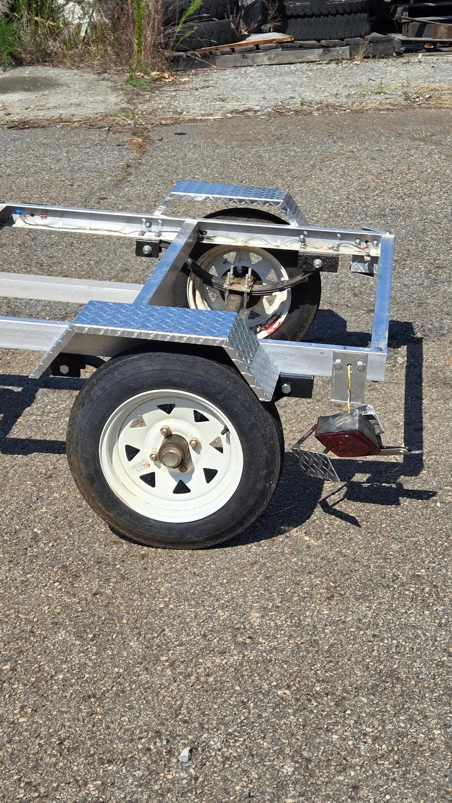 Ultra-Tow 40in. x 48in. Aluminum Utility Trailer Kit - 1060-Lb. Load Capacity customer photo 1