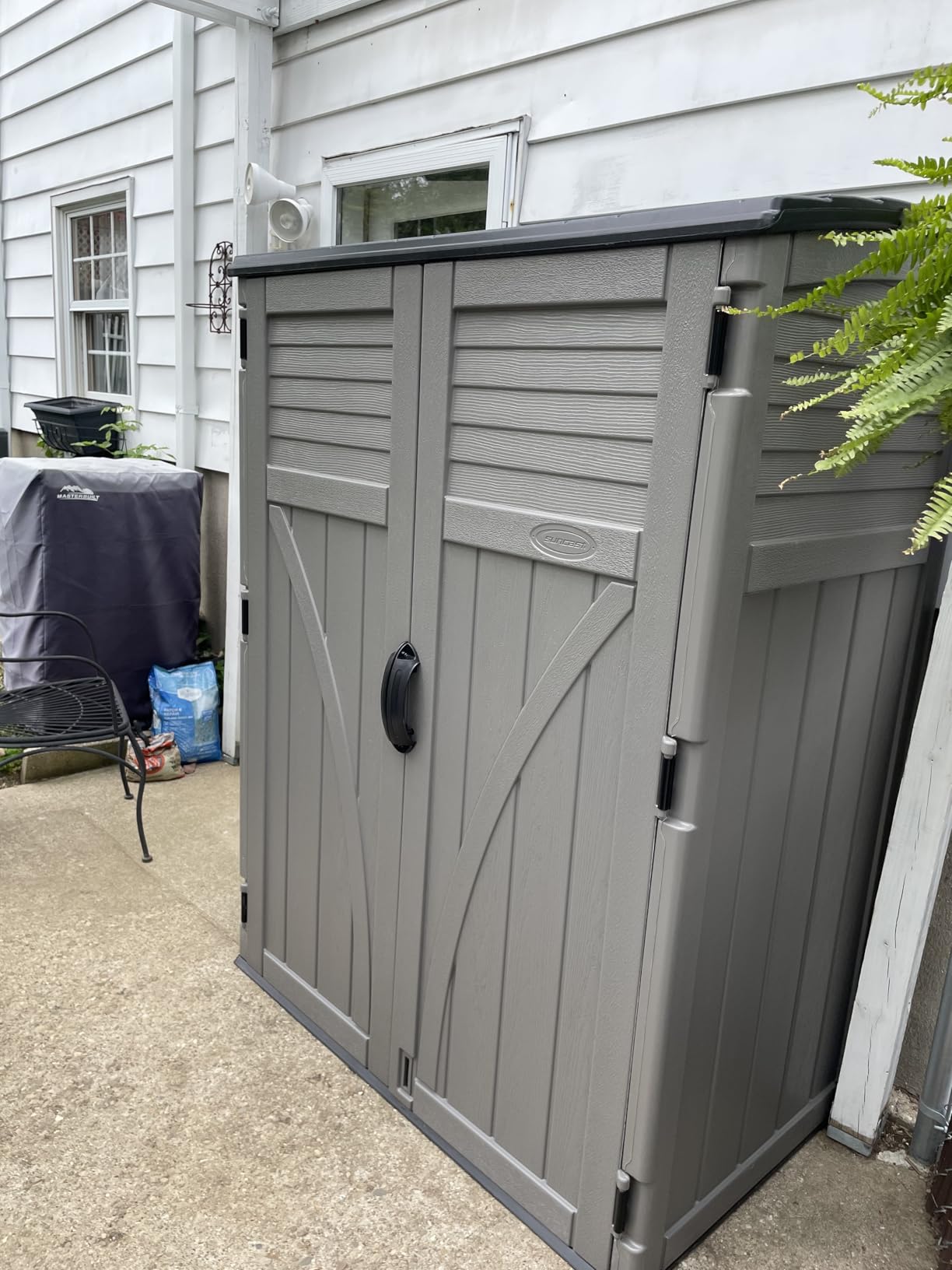 Suncast Outdoor Storage Cabinet Waterproof Resin Vertical Outdoor Storage Shed (54 cu. ft.) for Patio, Garden Tools, Cushions, & Equipment. Weatherproof Plastic Multi-Wall Design, Capacity Made in USA customer photo 1