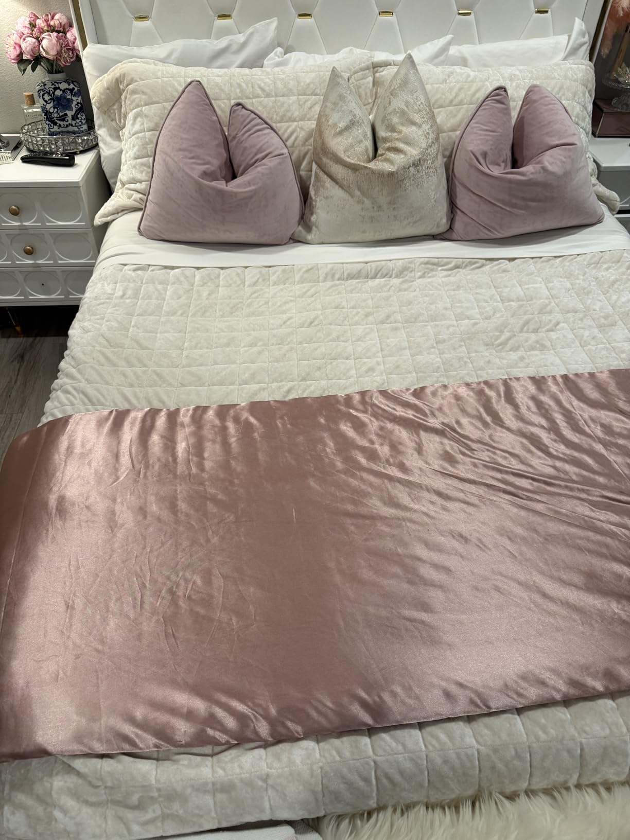 YnM 15lbs Weighted Blanket for Adults, Heavy Bed Throw Blanket with Cooling Glass Beads for All Season Use, Ideal for ~140lbs (48x72 Inches, Twin/Full, Dark Grey) customer photo 2