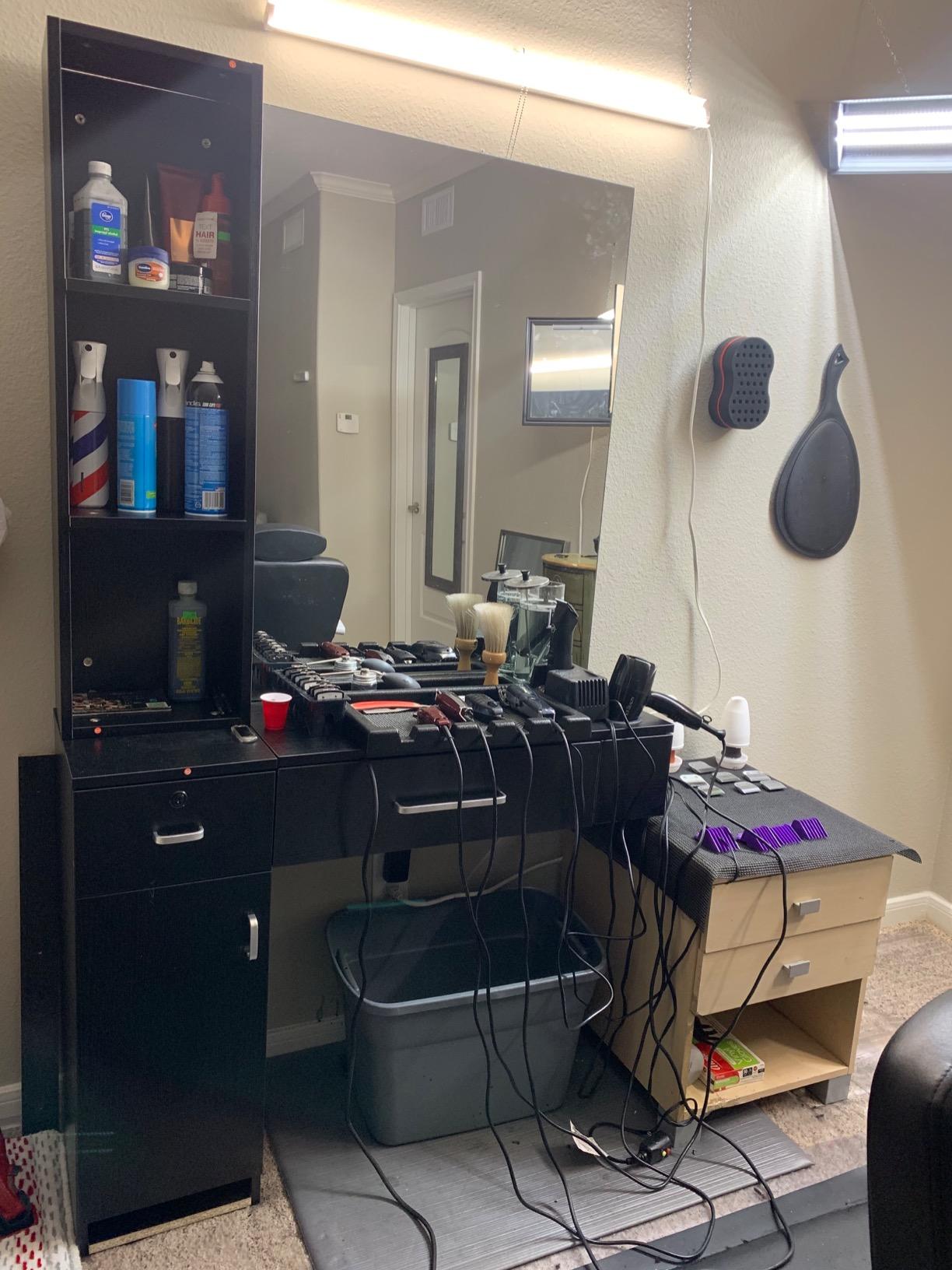 BarberPub Wall Mount Hair Styling Station with Mirror Beauty Salon Spa Equipment Set with 3 Hair Dryer Holders 3036 (Black) customer photo 2