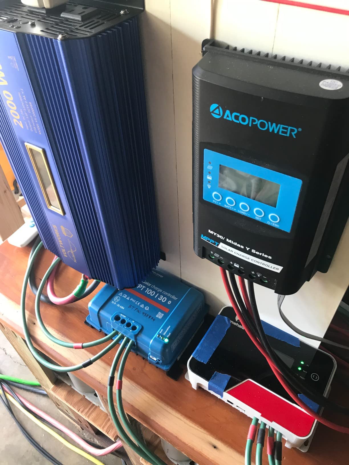 Victron Energy SmartSolar MPPT 100V 30 amp 12/24-Volt Solar Charge Controller (Bluetooth) customer photo 2